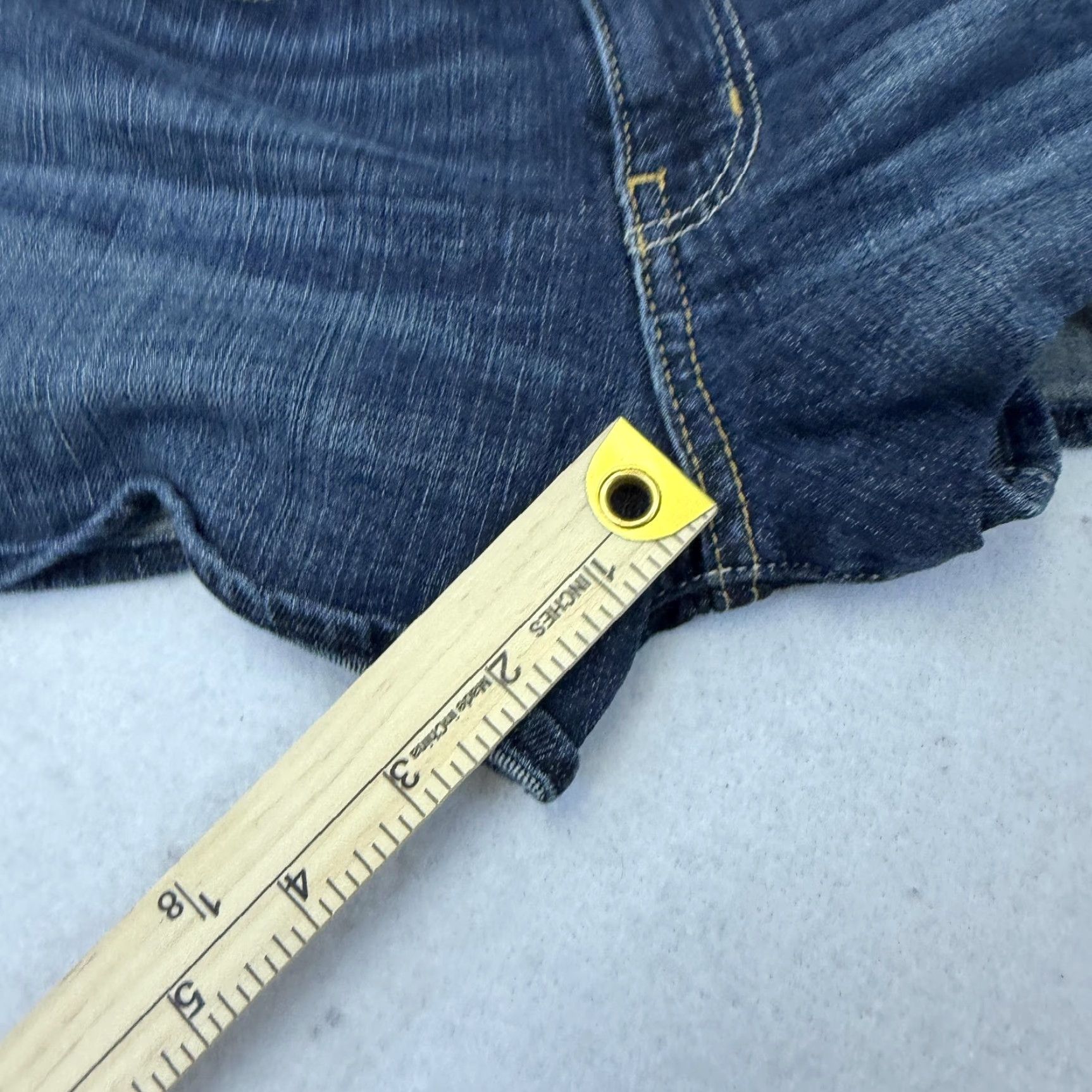 American Eagle Outfitters VINTAGE American Eagle Outfitters Shorts Womens 6 Blue Denim Stretch Hot Pants Low Rise Size 28" / US 6 / IT 42 - 6 Thumbnail