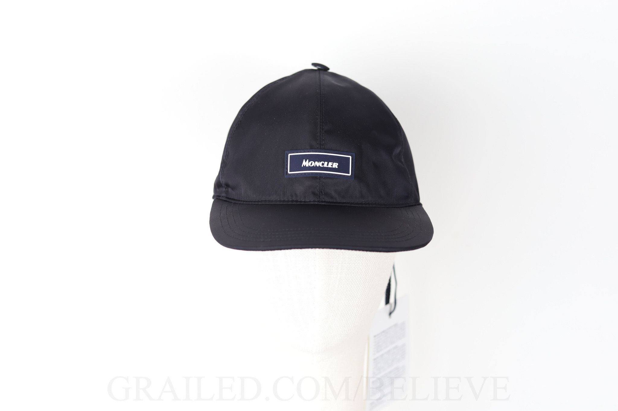 image of Moncler Cap 5Panel Logo New 417 in Black, Men's