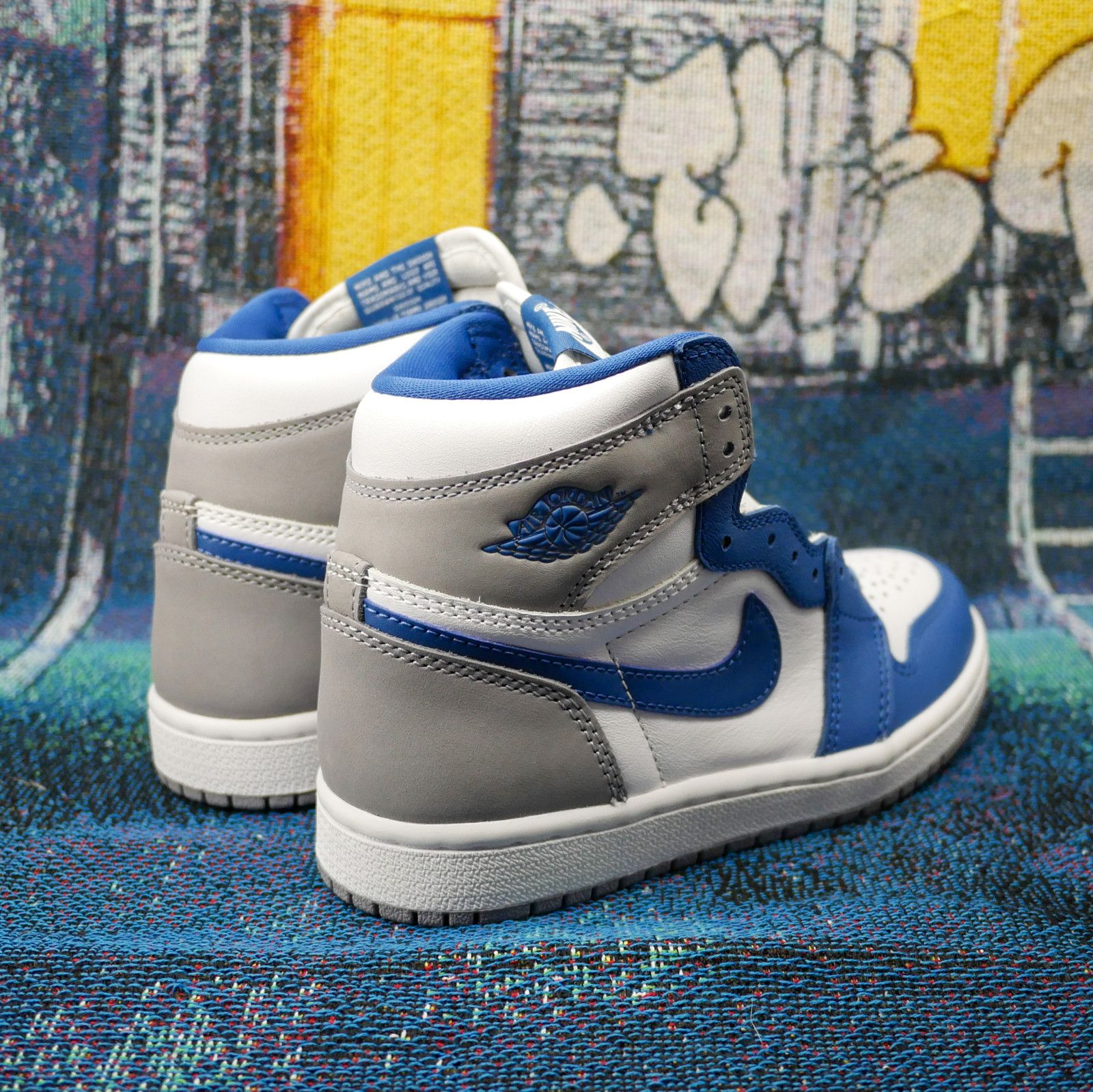 Jordan Brand Jordan 1 Retro High OG 'True Blue' Size US 5 / IT 35 - 3 Thumbnail