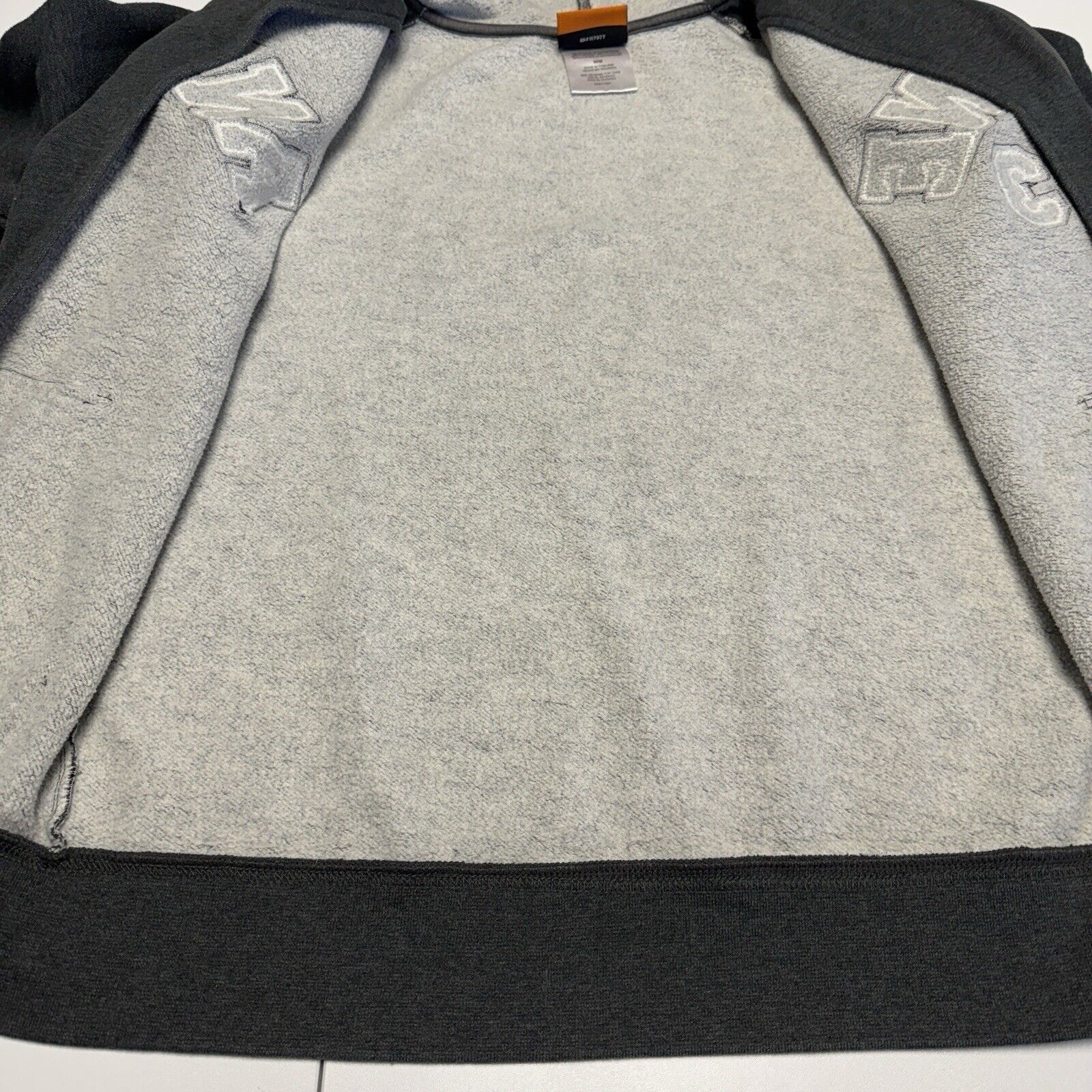 Vintage Vintage AND1 Hoodie Mens Medium Gray Full Zip Basketball Swe Size US M / EU 48-50 / 2 - 7 Thumbnail