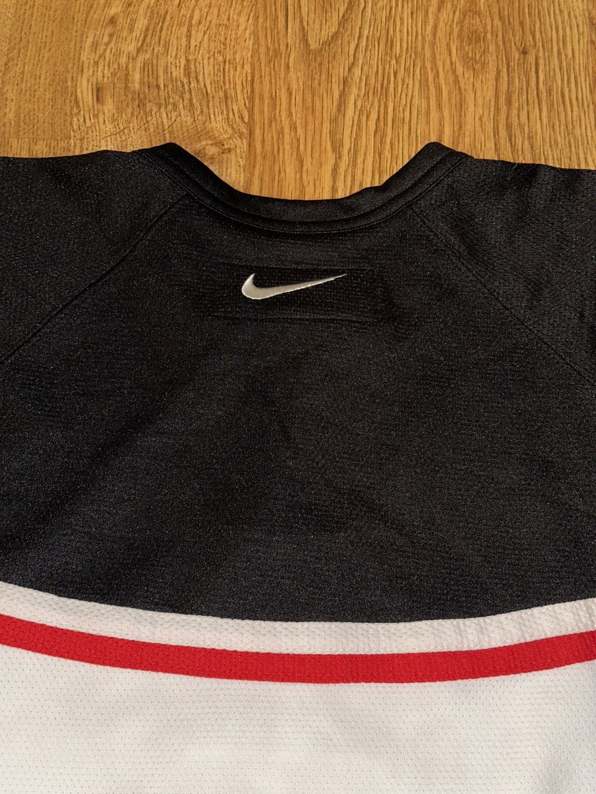 Nike Vtg NIKE Ohio State Hockey Jersey Buckeyes MEDIUM FITS LG Size US L / EU 52-54 / 3 - 8 Thumbnail