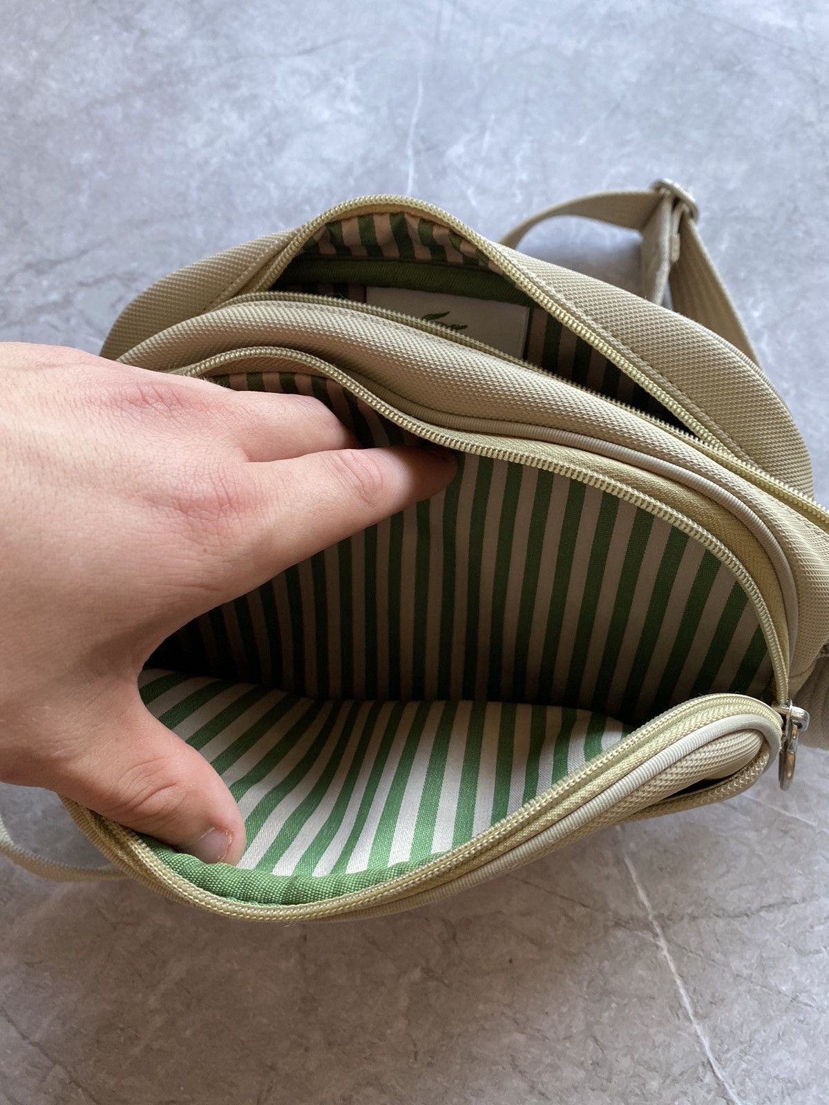 Lacoste Vintage Y2K Lacoste Crossbody Messenger Bag Adjustable Strap Size ONE SIZE - 12 Thumbnail