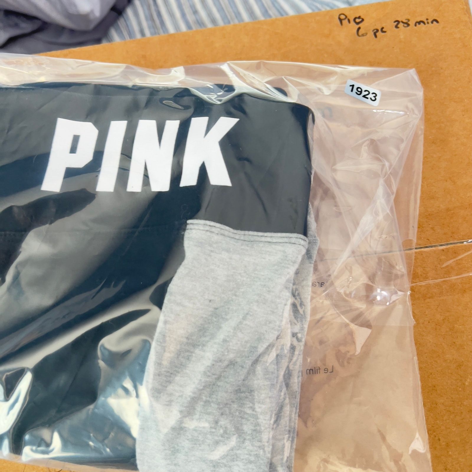 Pink PINK Victoria's Secret Yoga Pant Med Black Pink Logo Legging Size 29" - 12 Thumbnail