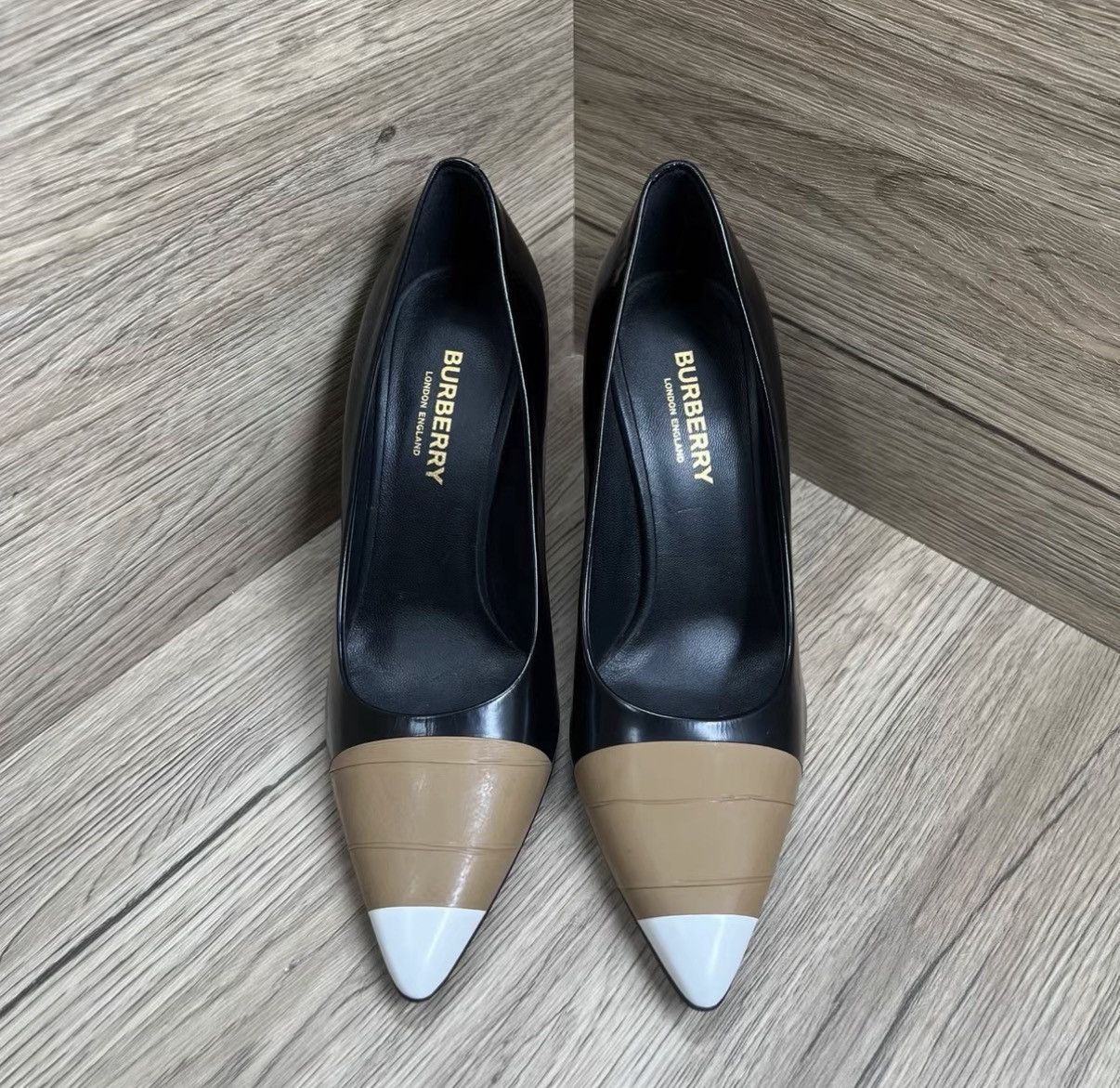 Burberry Burberry Black and Brown High Heels J41 Size US 5.5 / IT 35.5 - 2 Thumbnail