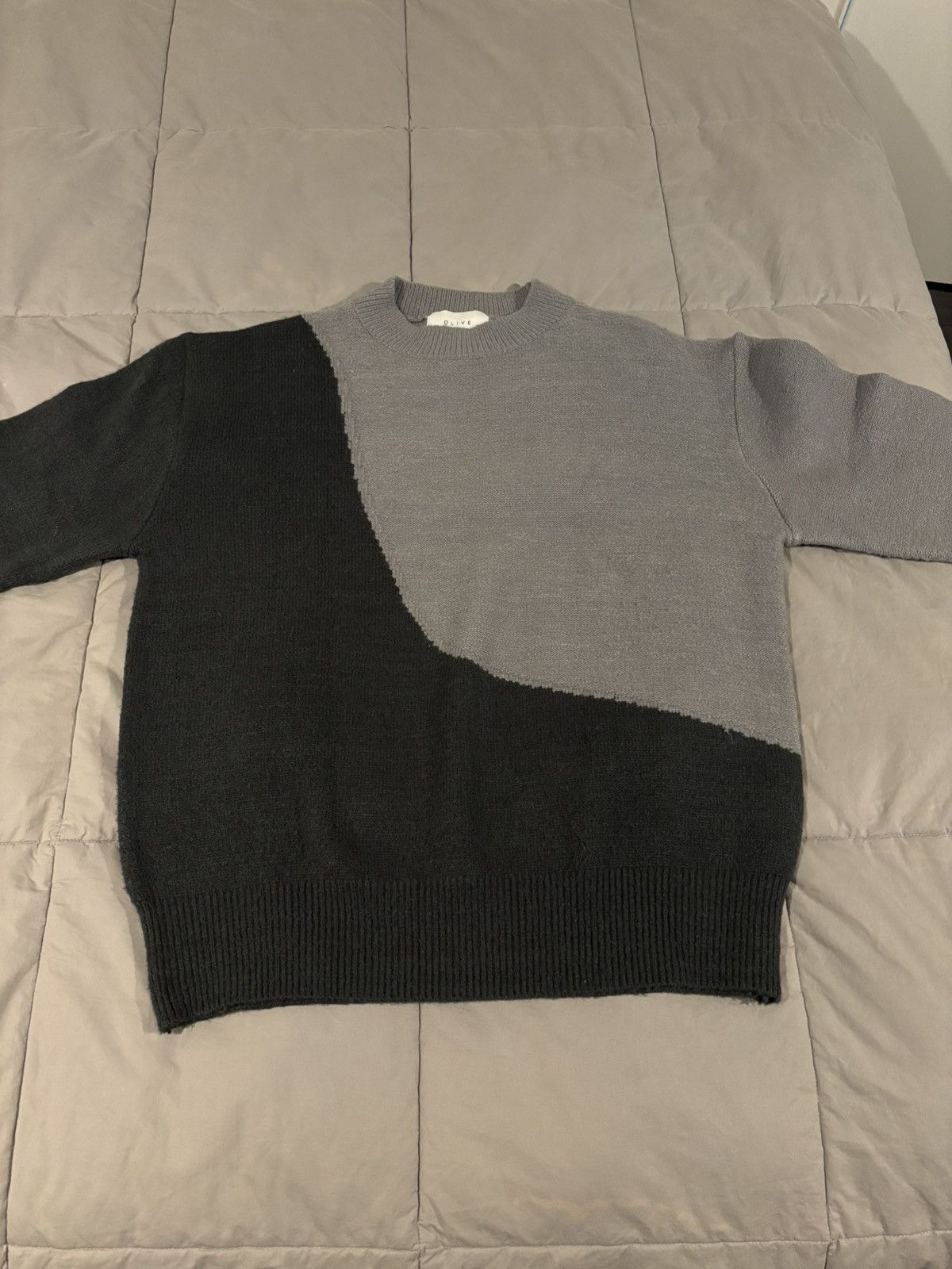 Olive Taiji Knit Size US M / EU 48-50 / 2 - 2 Thumbnail