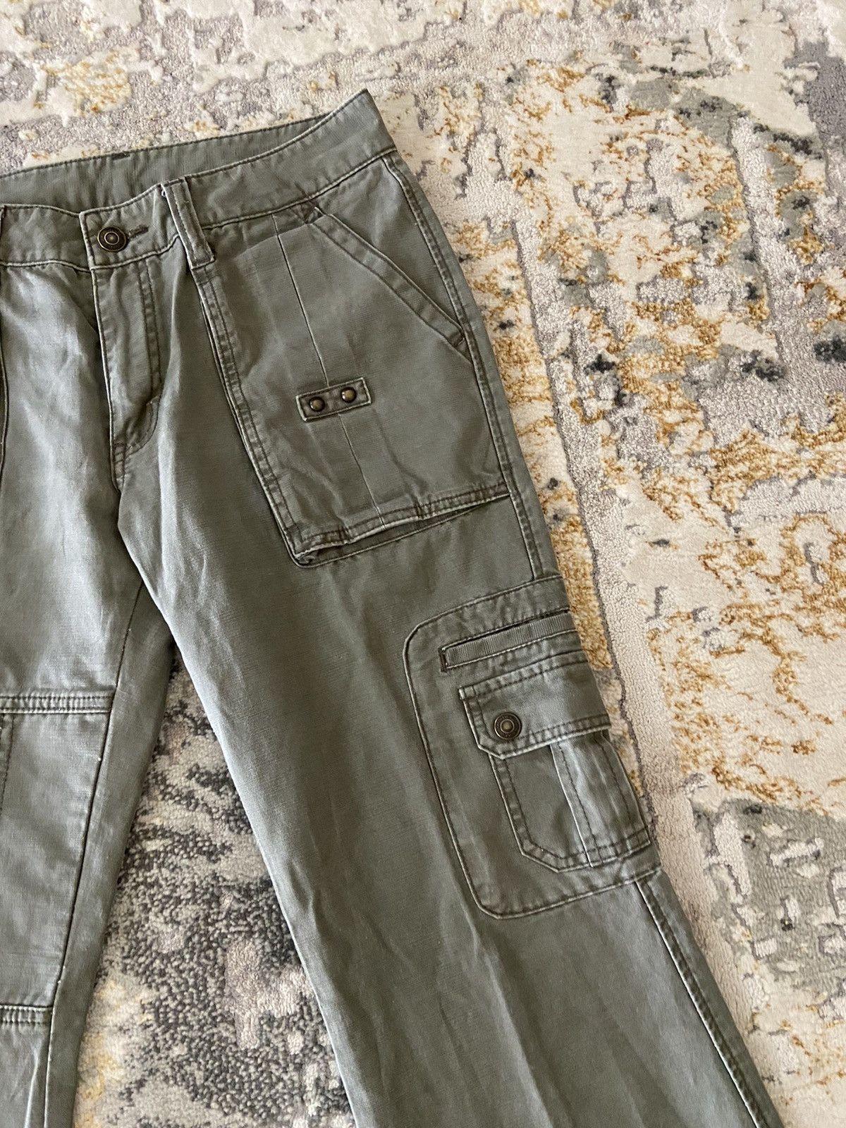 If Six Was Nine × Japanese Brand × Other ❤️‍🔥SEND OFFER ❤️‍🔥Cargo Flare Japan Brand Stylish Trouser Size 30" / US 8 / IT 44 - 4 Thumbnail