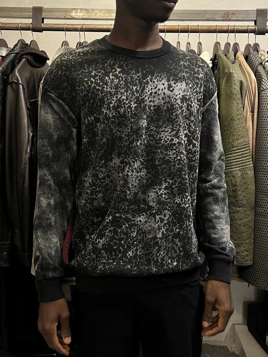 Just Cavalli 2000s Cavalli Cosmic Grey & Black Sweater Size US S / EU 44-46 / 1 - 2 Thumbnail