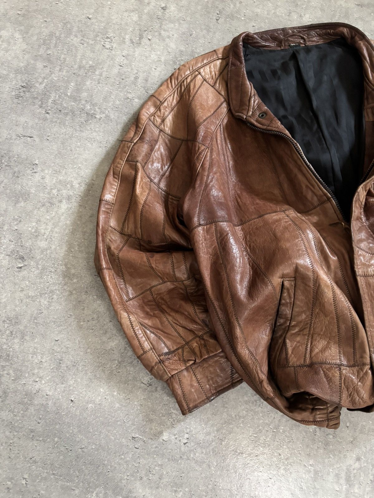 Vintage Real Leather Vintage Boxy Leather Jacket Y2K Streetwear L Size US L / EU 52-54 / 3 - 6 Thumbnail