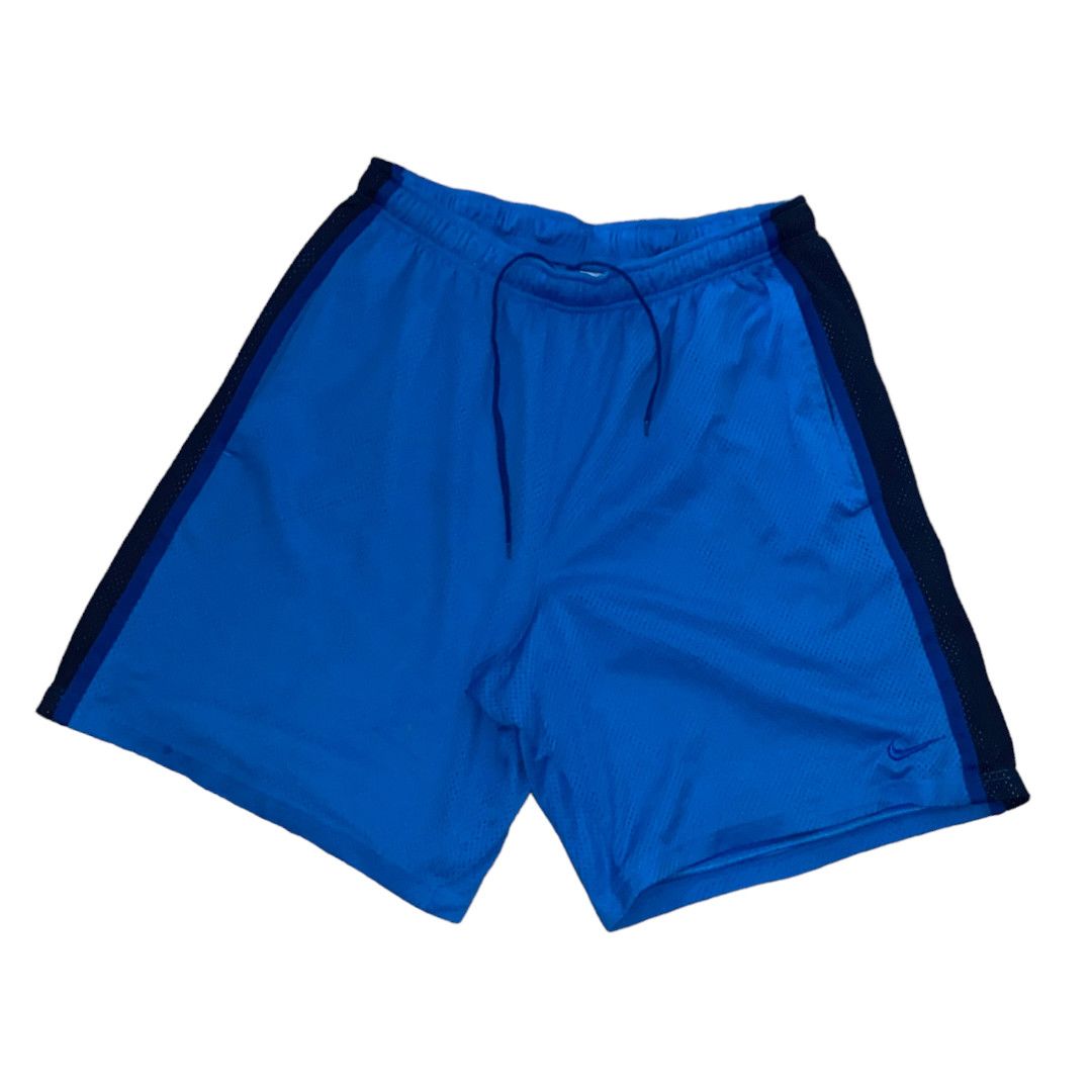 Nike Nike Shorts Size US 40 / EU 56 - 2 Thumbnail