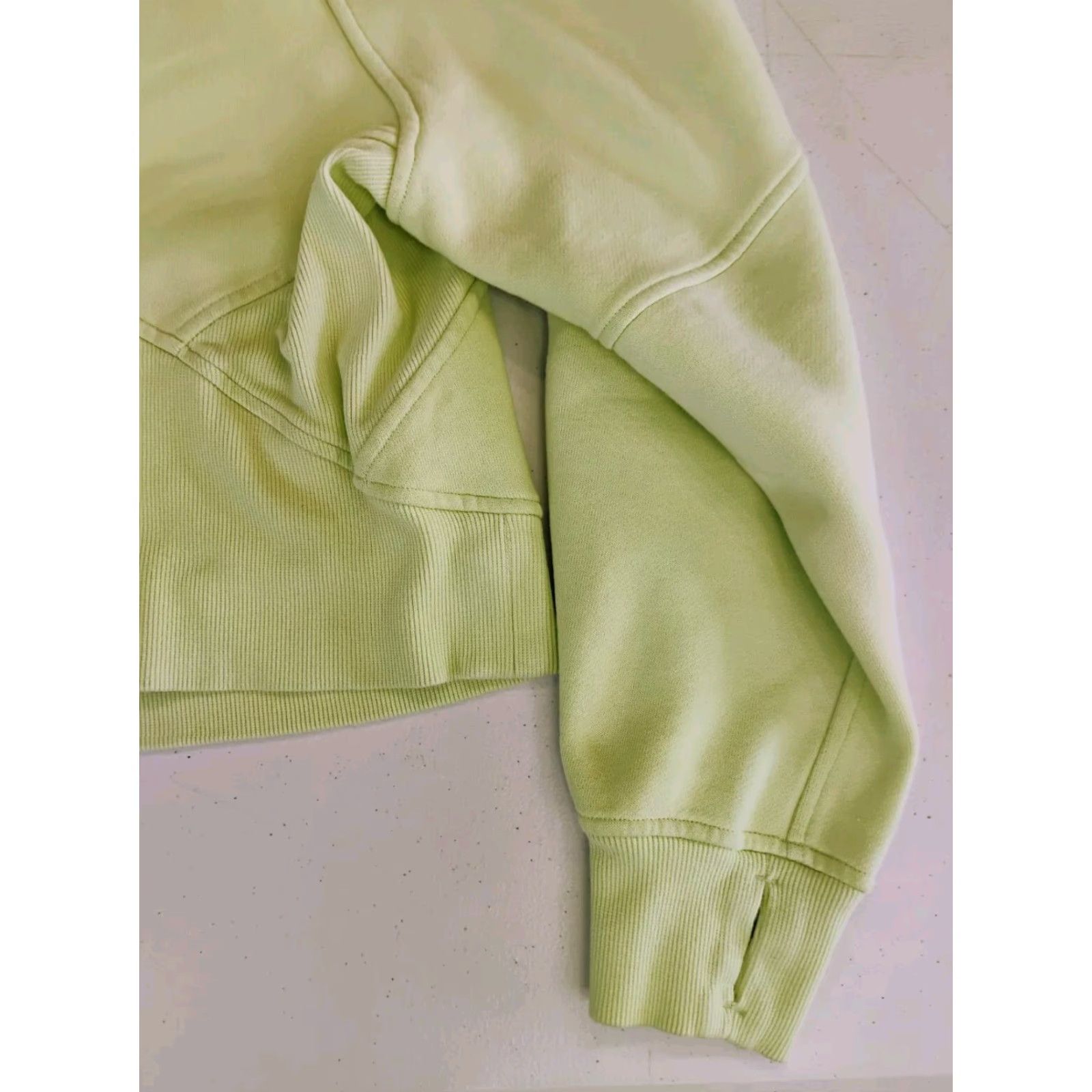 Lululemon Lululemon Oversized Funnel Neck 1/2 Zip Sweatshirt Small Green Long Sleeve Crop Women Size S / US 4 / IT 40 - 3 Thumbnail