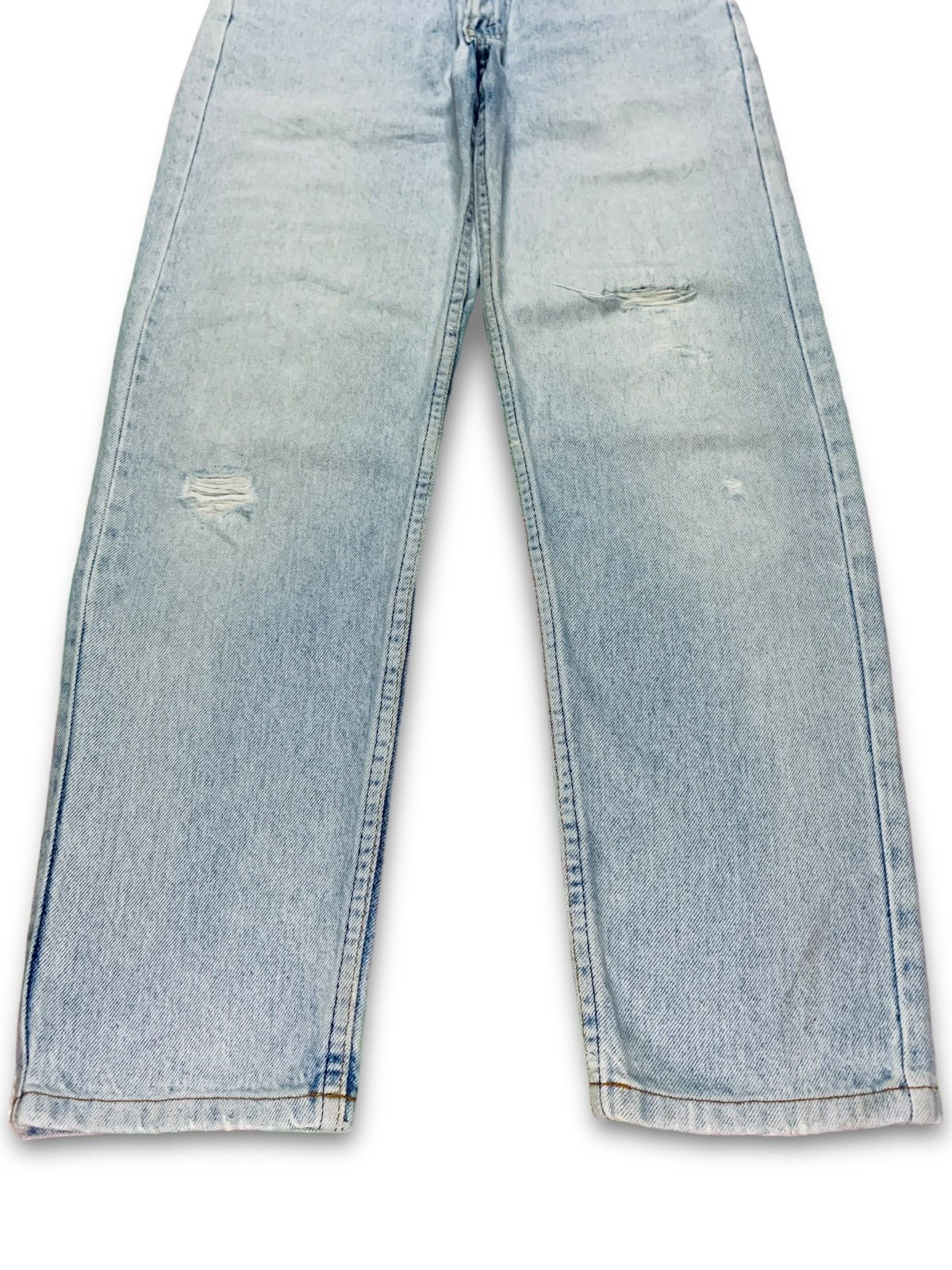 Levi's × Levi's Vintage Clothing Vintage 90s Levis Light Wash Distressed Ripped Jeans 30x30 Size US 30 / EU 46 - 6 Thumbnail