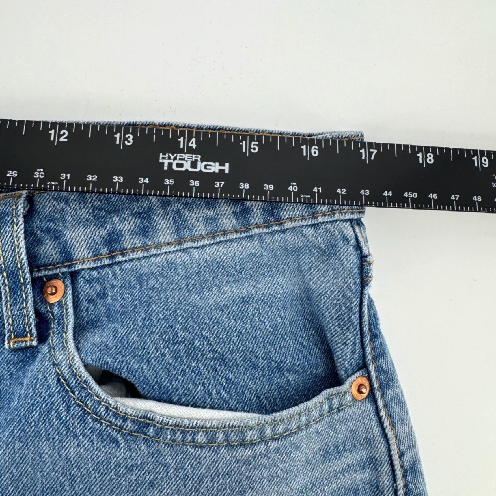 Levi's Levi's 501 Mens Jeans Blue Light Wash Distressed Button Fly Cotton Denim 34x32 5-Pocket Casual Streetwear 90s Grunge Mens Size US 34 / EU 50 - 5 Thumbnail