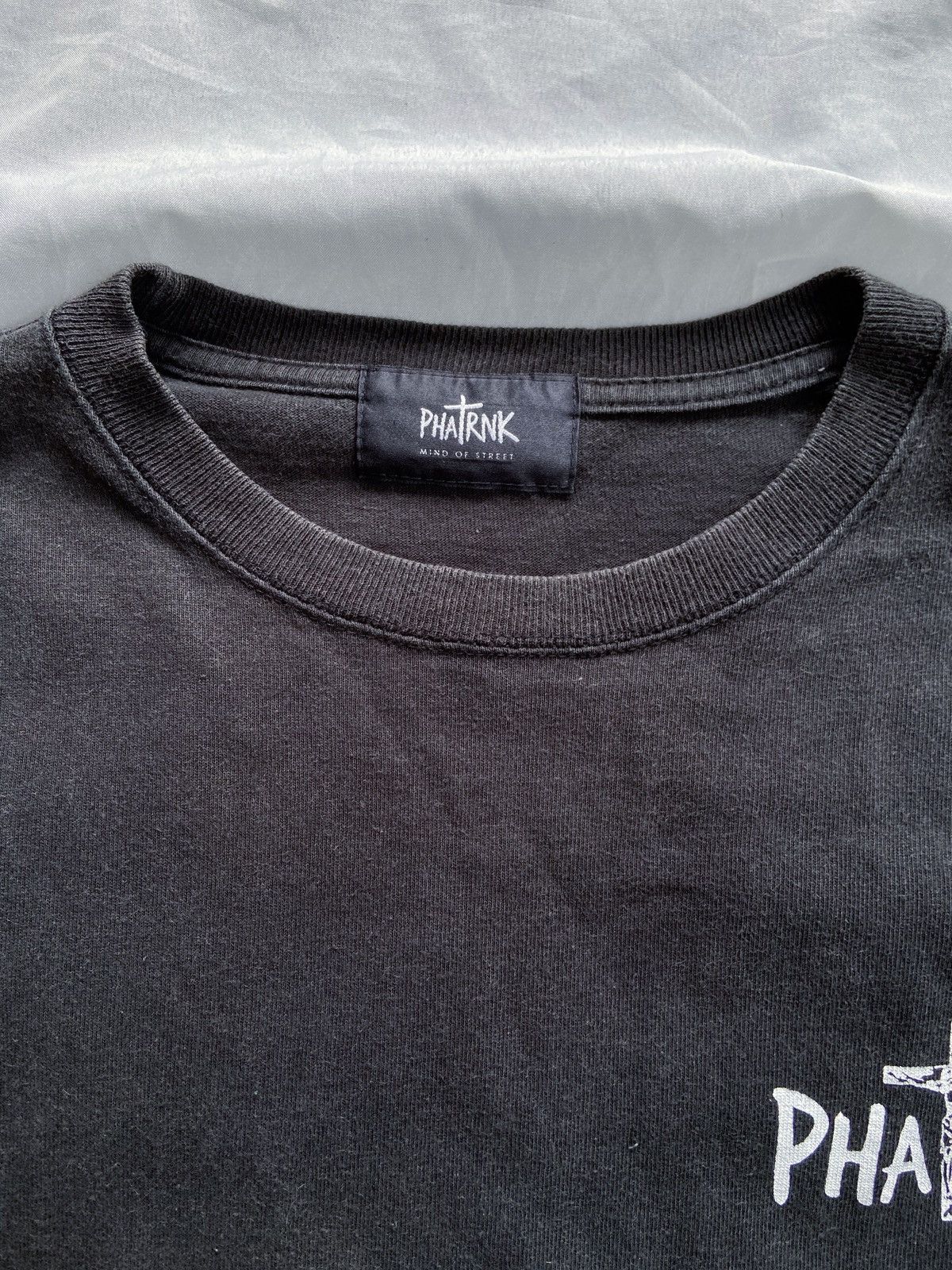 Japanese Brand PHATRNK CROSS LOGO LONG SLEEVE Size US M / EU 48-50 / 2 - 6 Thumbnail