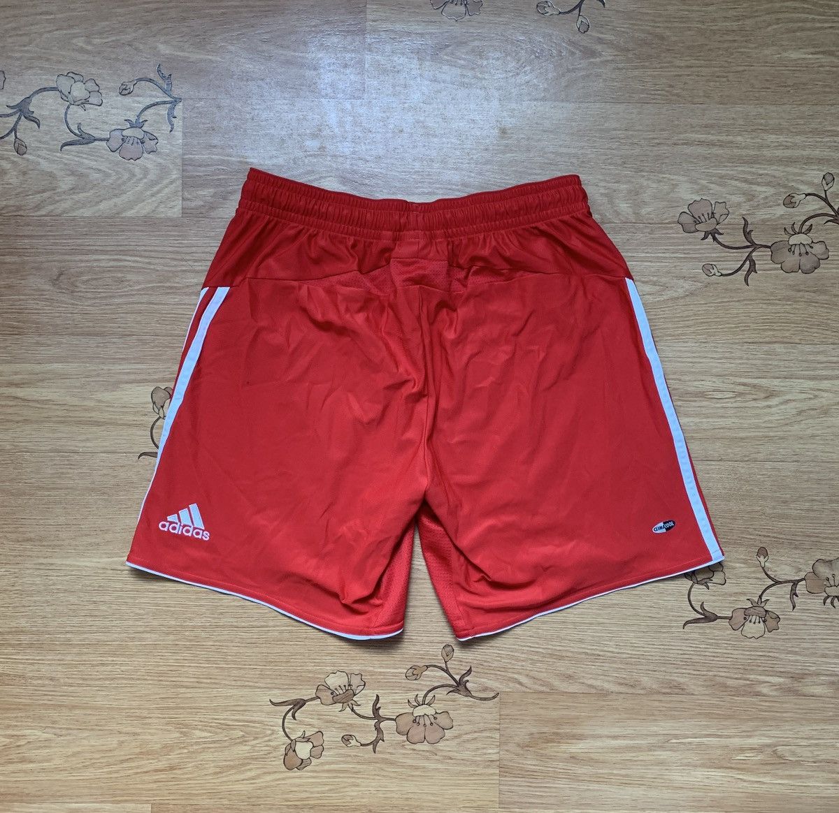 Adidas Vintage BAYERN 2007 2008 HOME SHORTS FOOTBALL SOCCER ADIDAS Size US 32 / EU 48 - 7 Thumbnail