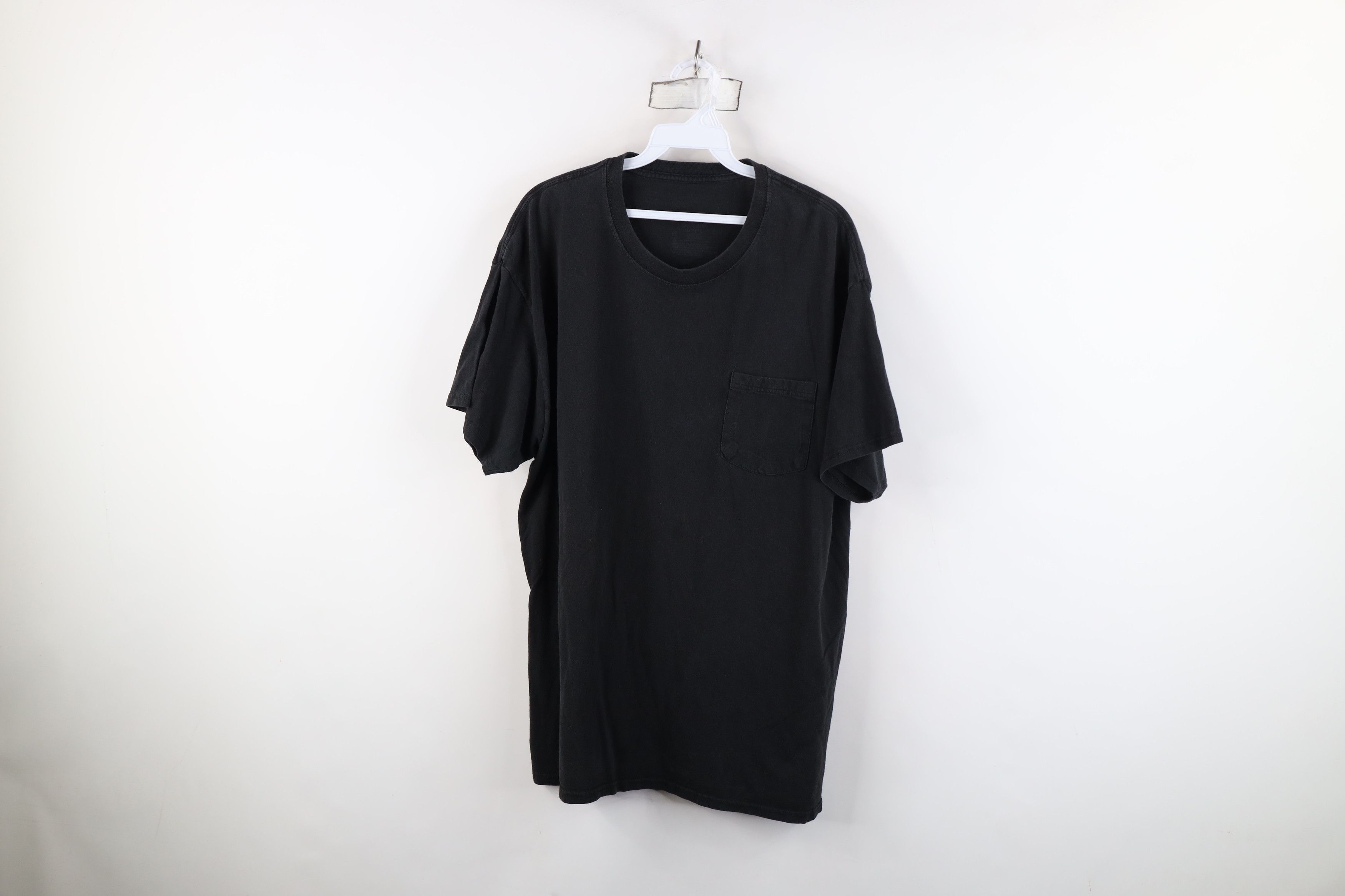 Vintage Vintage Y2K Streetwear Blank Cotton Pocket T-Shirt Black Size US XL / EU 56 / 4 - 1 Thumbnail