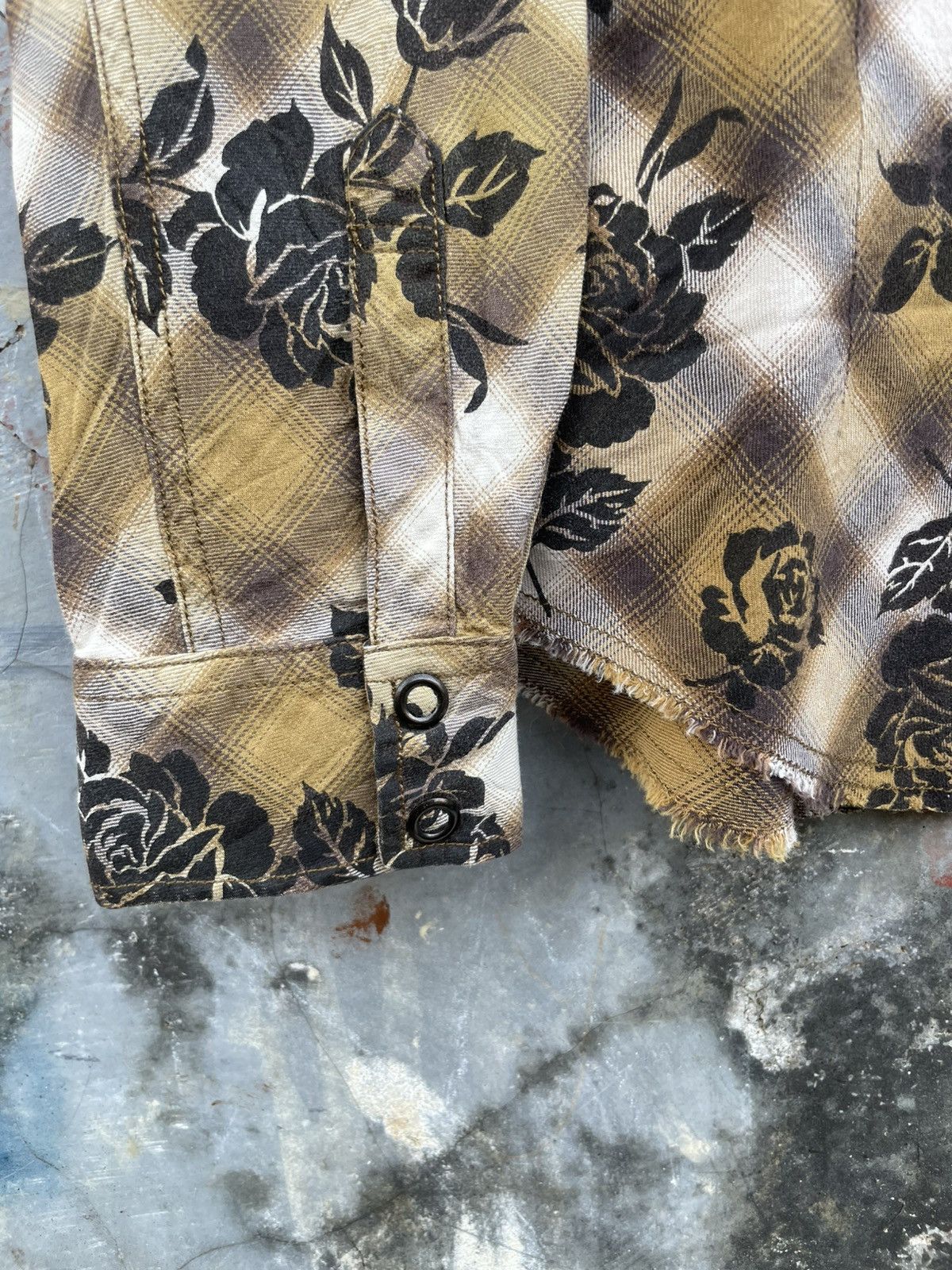 Rare Tornado Mart Flower Printed Button Shirt