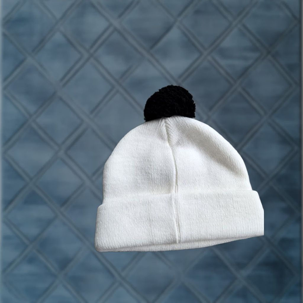 Titleist VINTAGE Titleist Beanie Hat White Pom Cuffed England Made Golf Men's One Size Knit Size ONE SIZE - 1 Thumbnail