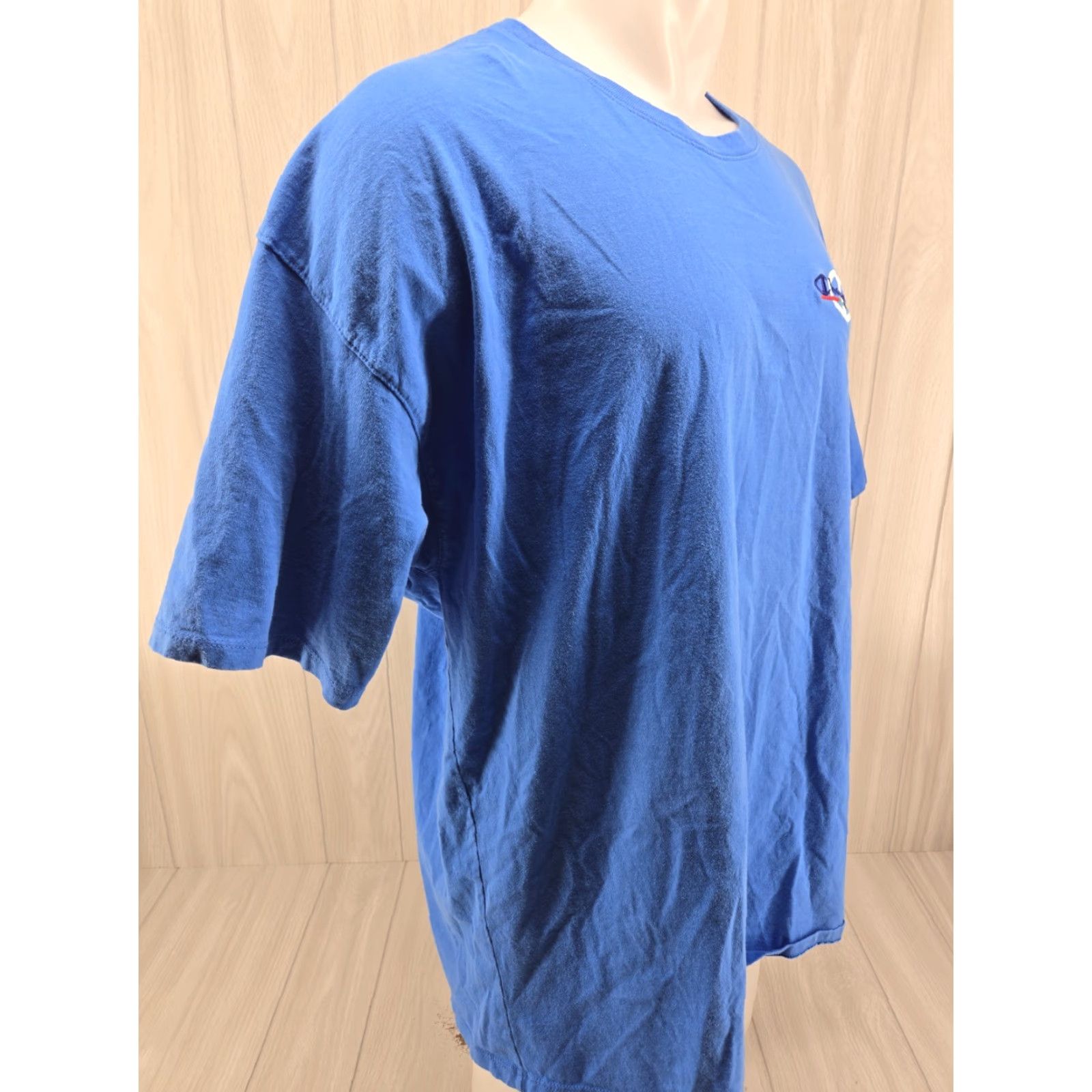 Champion Champion T Shirt Men 2XL Blue Embroidery Logo Crew Neck Short Sleeve Sports Logo Vintage: No (omit) Size US XXL / EU 58 / 5 - 6 Thumbnail