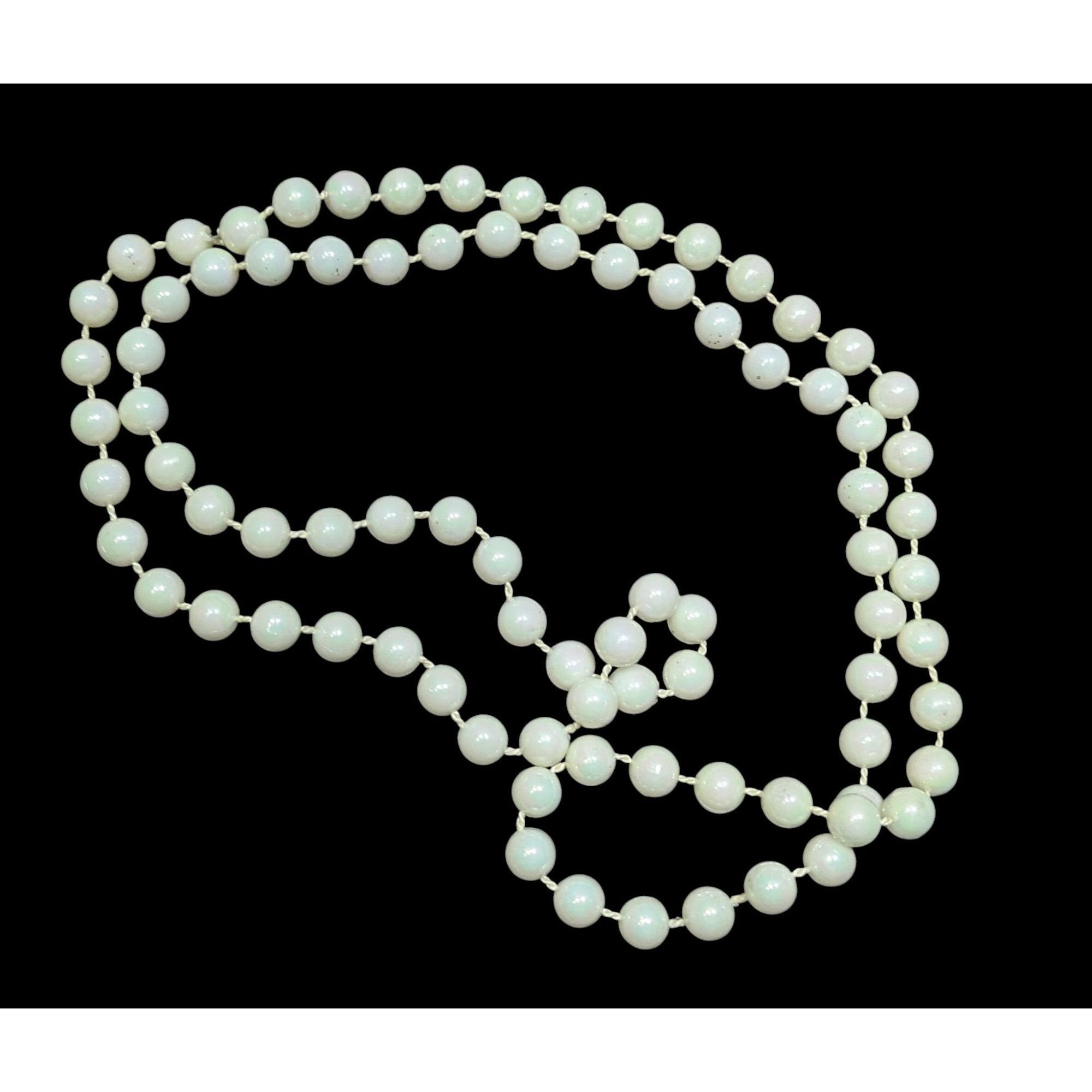 Other Iridescent White Faux Pearl Beaded Necklace Size ONE SIZE - 1 Thumbnail