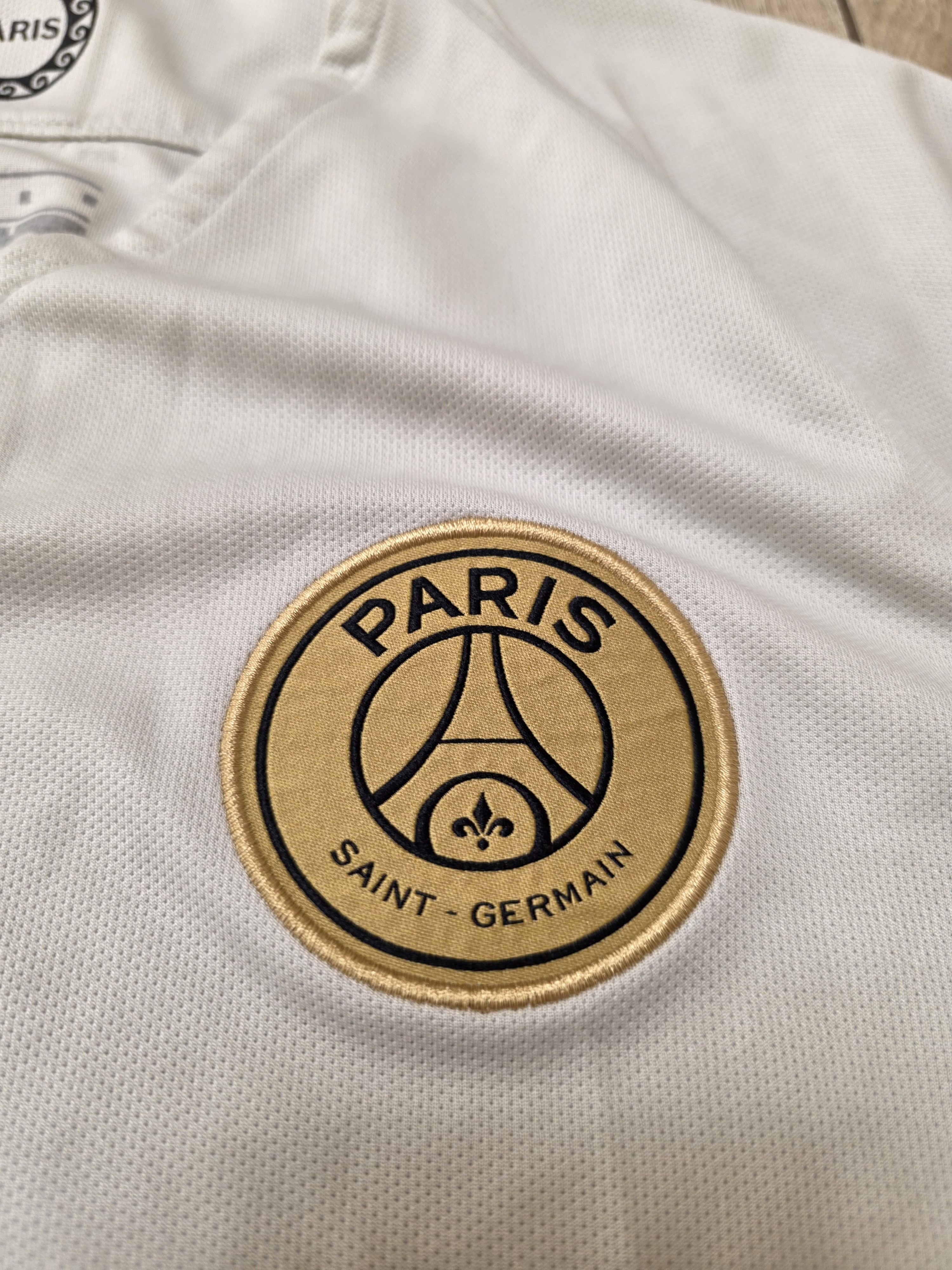 Nike PSG PARIS SAINT-GERMAIN 2018 2019 AWAY FOOTBALL SOCCER Size US M / EU 48-50 / 2 - 4 Thumbnail