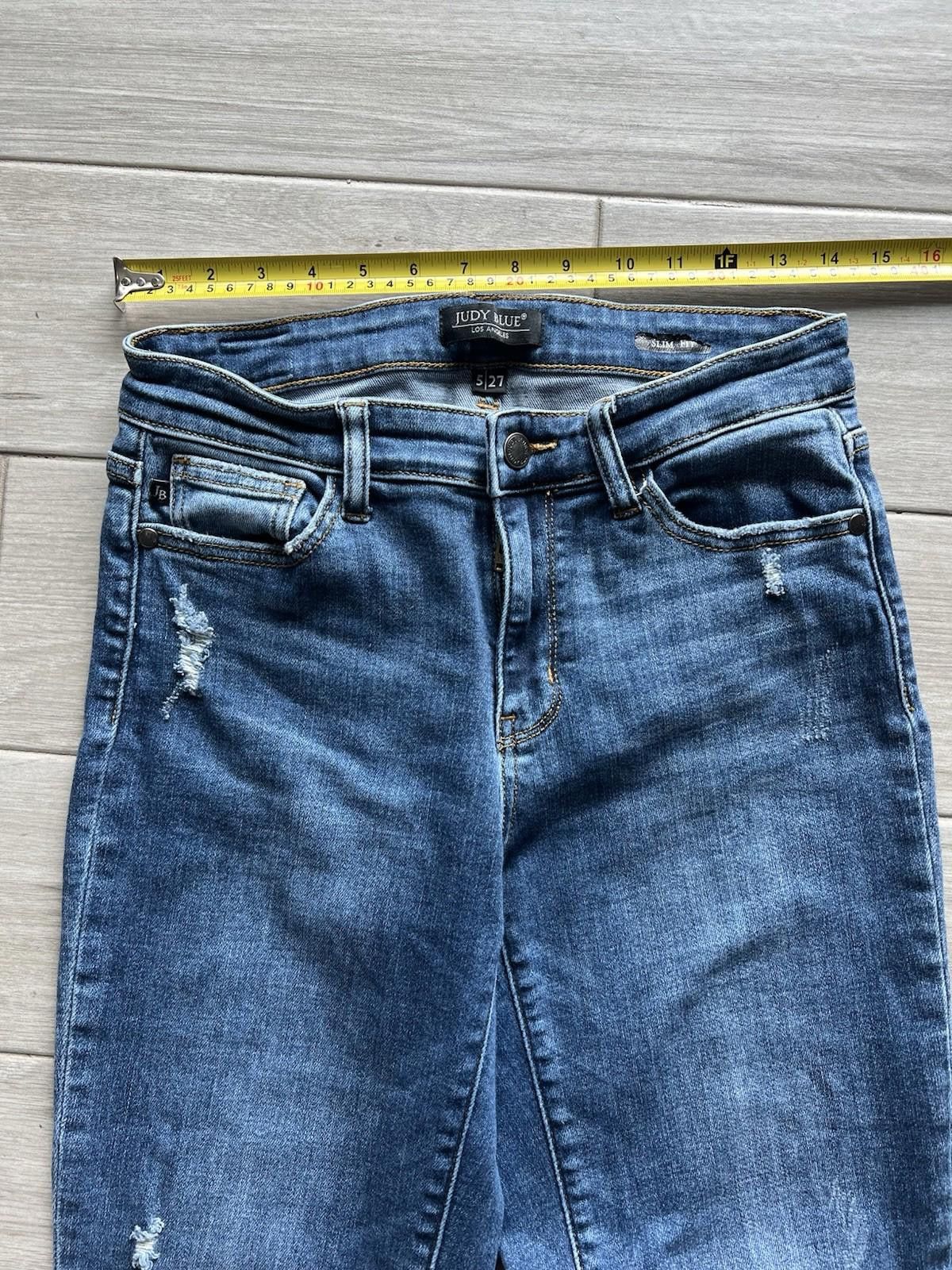 Designer Judy Blue Slim Fit Jeans mid rise size 5 27 distressed Size 27" / US 4 / IT 40 - 9 Thumbnail