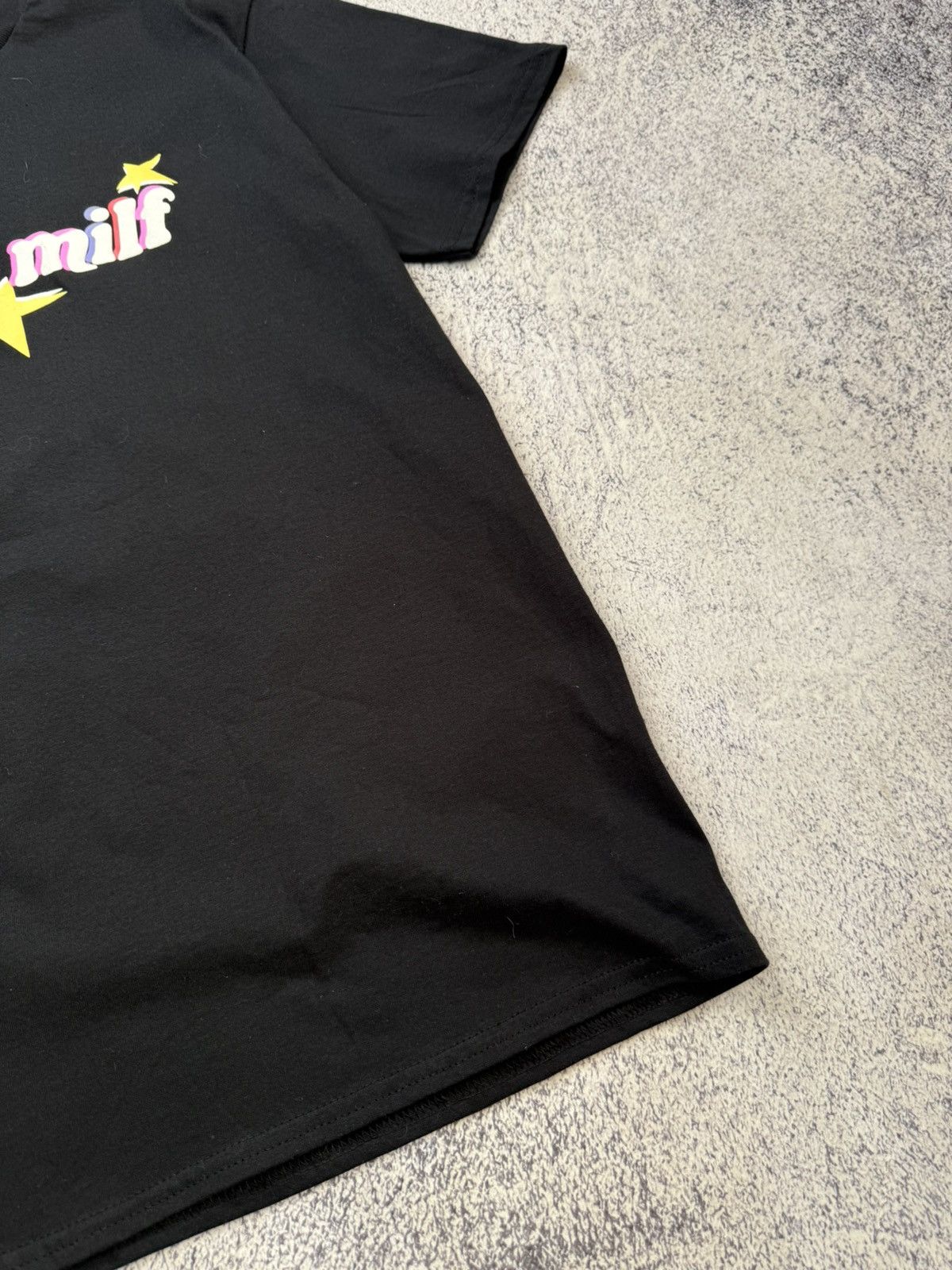 Vintage Future Milf T-shirt Y2K Size US M / EU 48-50 / 2 - 10 Thumbnail