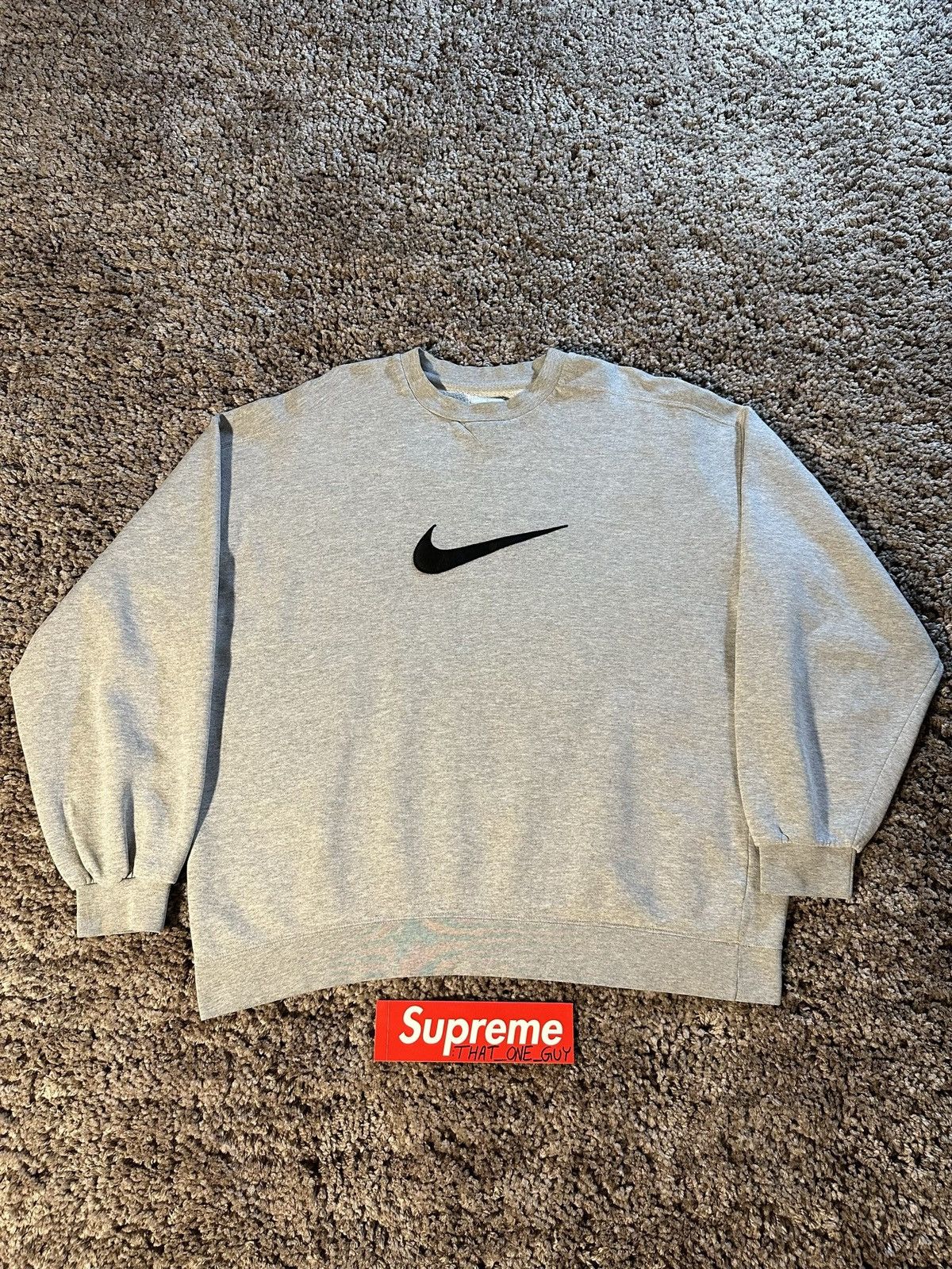 Image of Nike 90’S Big Swoosh Sweatshirt in Grey, Men's (Size 2XL)