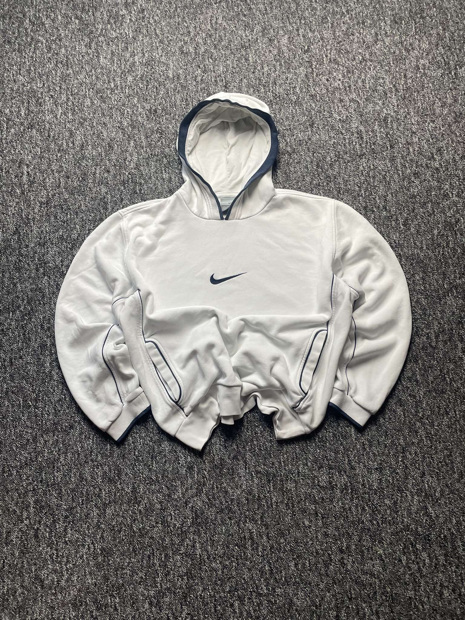 Nike × Vintage Vintage sweatshirt Hoodie Nike solo swoosh logo graphic boxy Size US L / EU 52-54 / 3 - 1 Thumbnail