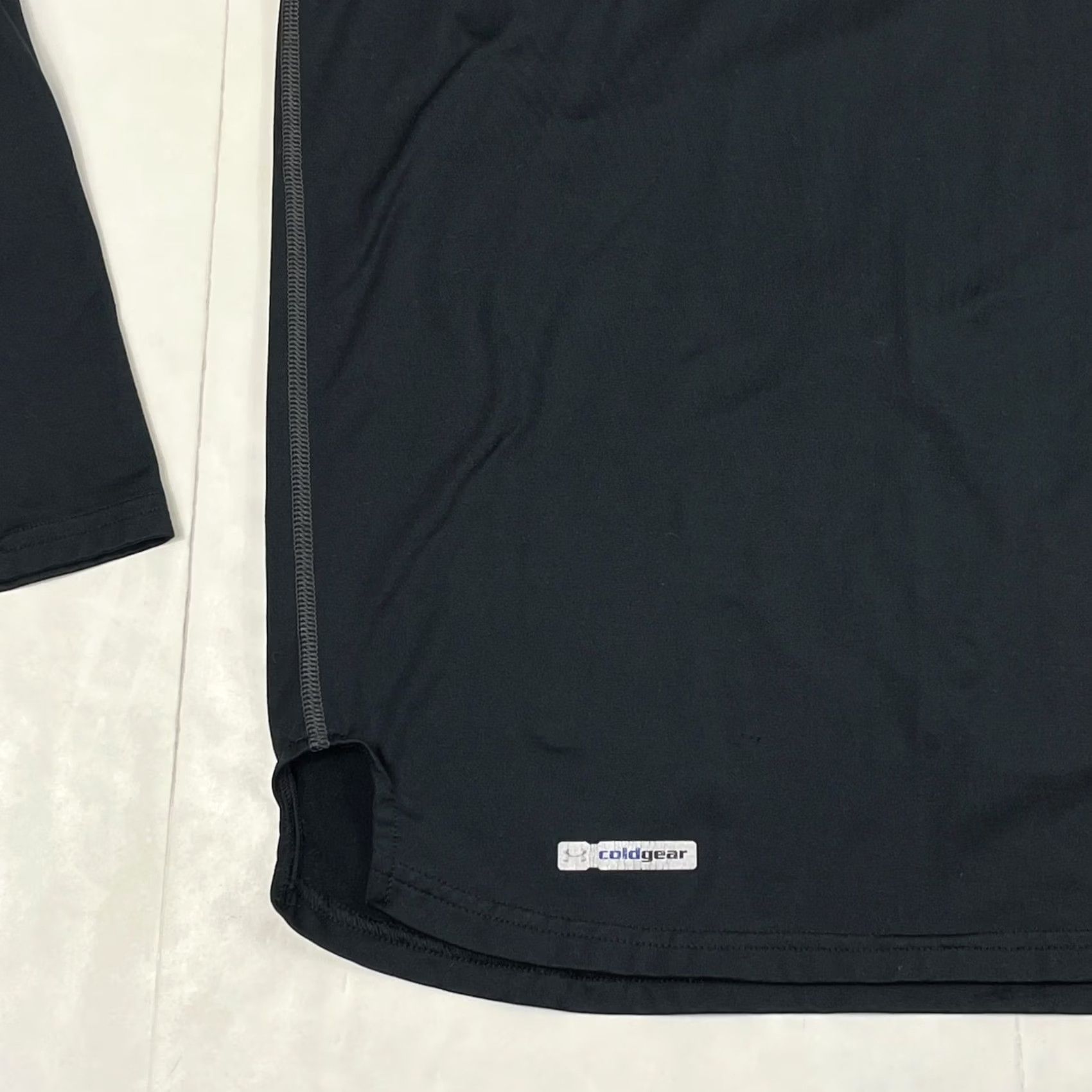 Under Armour Under Armour Shirt Men Large Black ColdGear Fitted 1/4 Zip Pullover Golf Gym Running Hiking Outdoor Size US L / EU 52-54 / 3 - 6 Thumbnail
