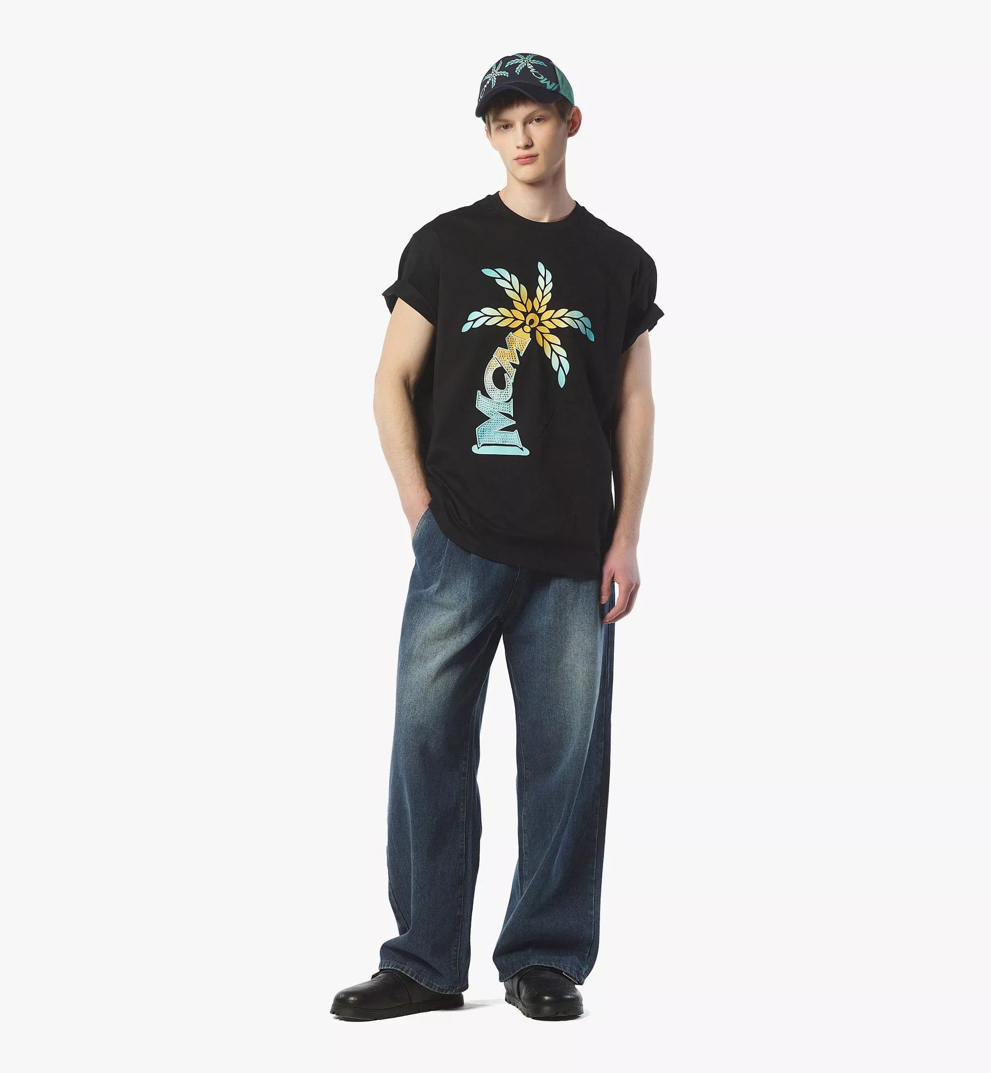 MCM o1mt1gz0725 555 / Short Sleeve T-Shirt in Black Size US L / EU 52-54 / 3 - 2 Thumbnail
