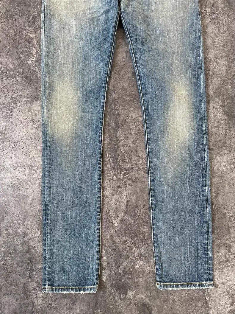 Saint Laurent Paris Saint Laurent Paris Light Blue Stone Washed Distressed Jea Size US 32 / EU 48 - 3 Thumbnail