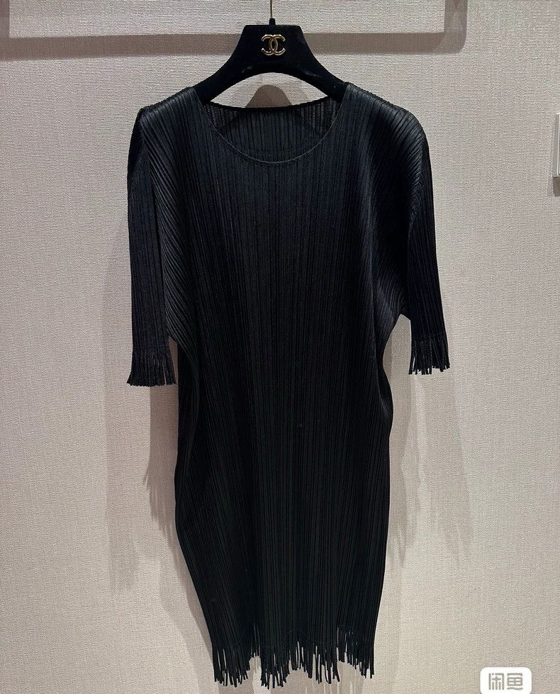 issey miyake Black fringed dress 2505-Nextarrow