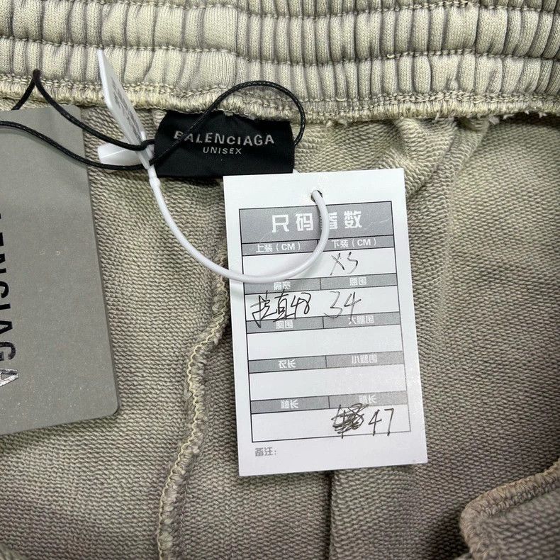 Balenciaga Balenciaga size XS Vintage Beige Embroidered Logo Shorts Size US 27 - 5 Thumbnail