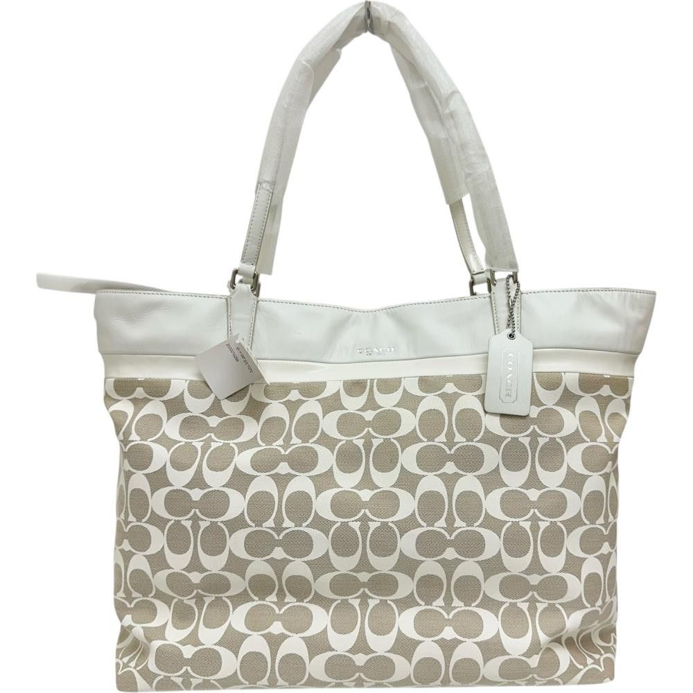 Coach Coach Coach Signature Canvas Patent Leather Tote Bag Canvas Tote Bag 29423 Size ONE SIZE - 1 Thumbnail