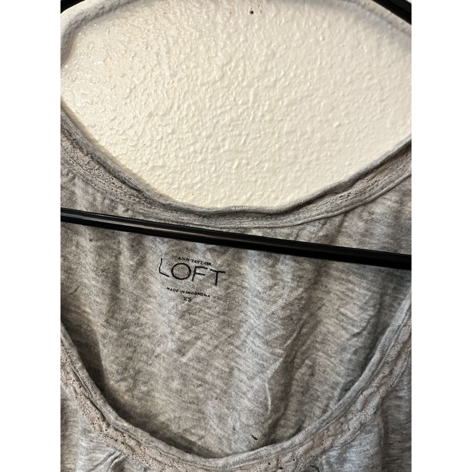 Loft LOFT Women's Cropped T-Shirt Soft Cotton XS Gray Short Sleeve Crew Neck Size XS / US 0-2 / IT 36-38 - 3 Thumbnail