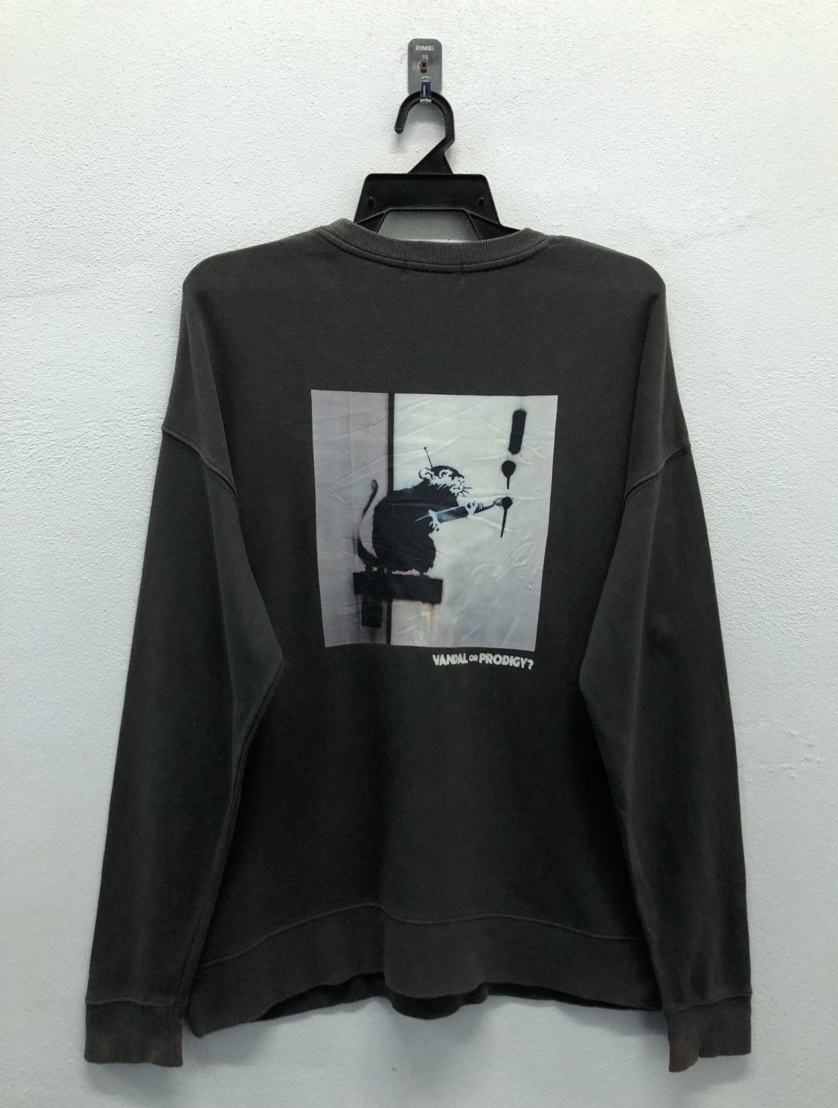Vintage Brandalised Exclamation Rat Vandal Or Prodigy Sweatshirt Size US M / EU 48-50 / 2 - 1 Thumbnail