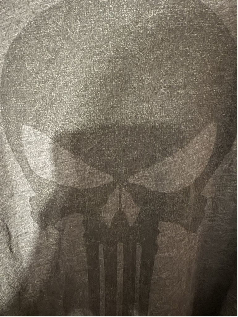 Old Navy The Punisher Marvel T-Shirt Men's Size L Gray Size US L / EU 52-54 / 3 - 4 Thumbnail