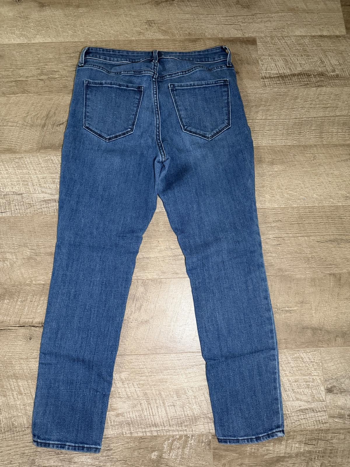 Old Navy Old Navy High-Waisted Wow Super-Skinny Jeans, Dark Wash Size 32" / US 10 / IT 46 - 5 Thumbnail
