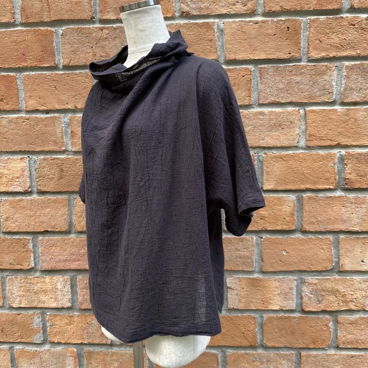 Japanese Brand bx bi eks Black Crinkled Cowl Neck Top Size XS / US 0-2 / IT 36-38 - 10 Thumbnail
