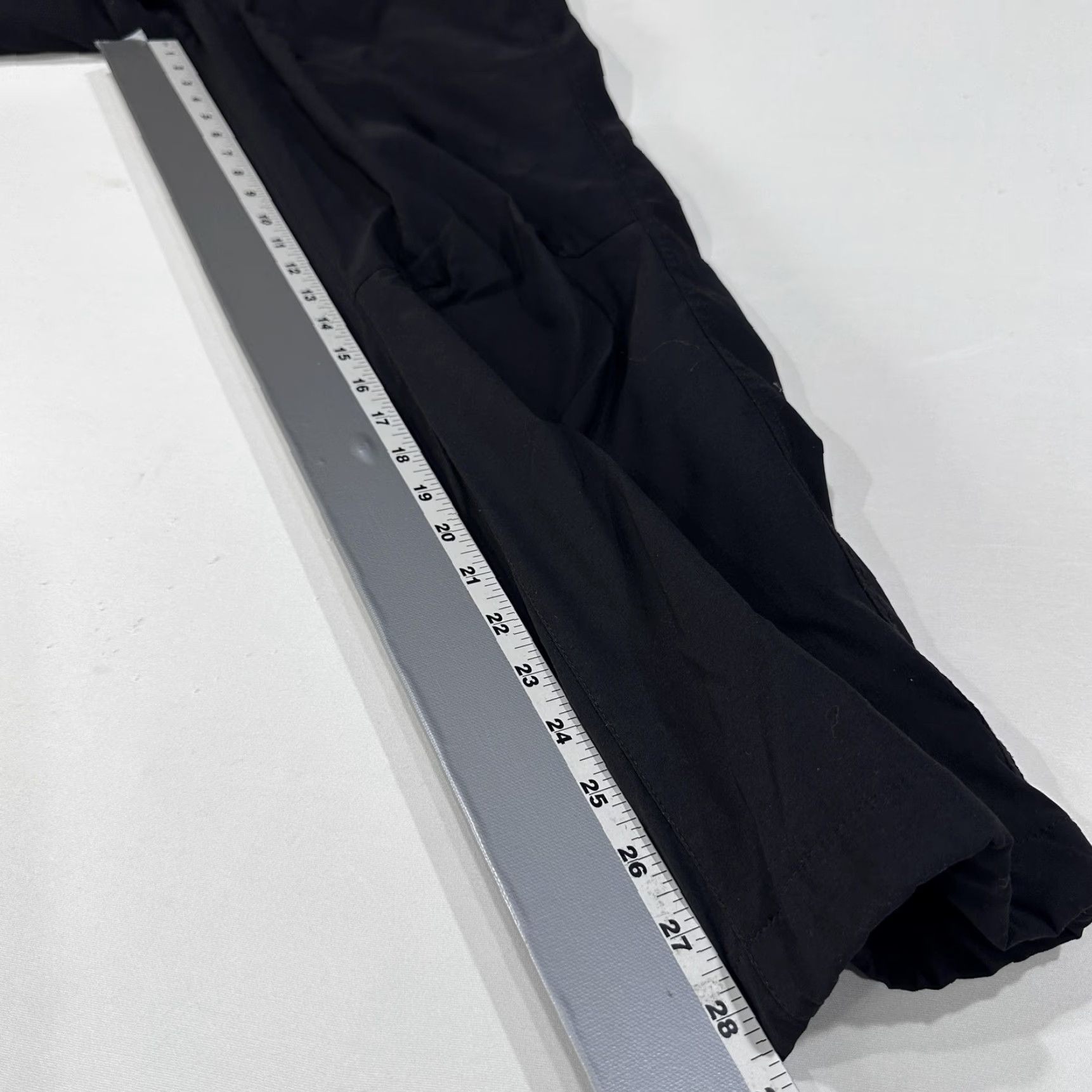 Eddie Bauer Eddie Bauer Pants Mens 34x30 Black Fleece Lined Outdoor Hiking Warm Nylon Spandex Flat Front Pockets Straight Zip Casual Regular 34/29 Inseam Size US 34 / EU 50 - 7 Thumbnail