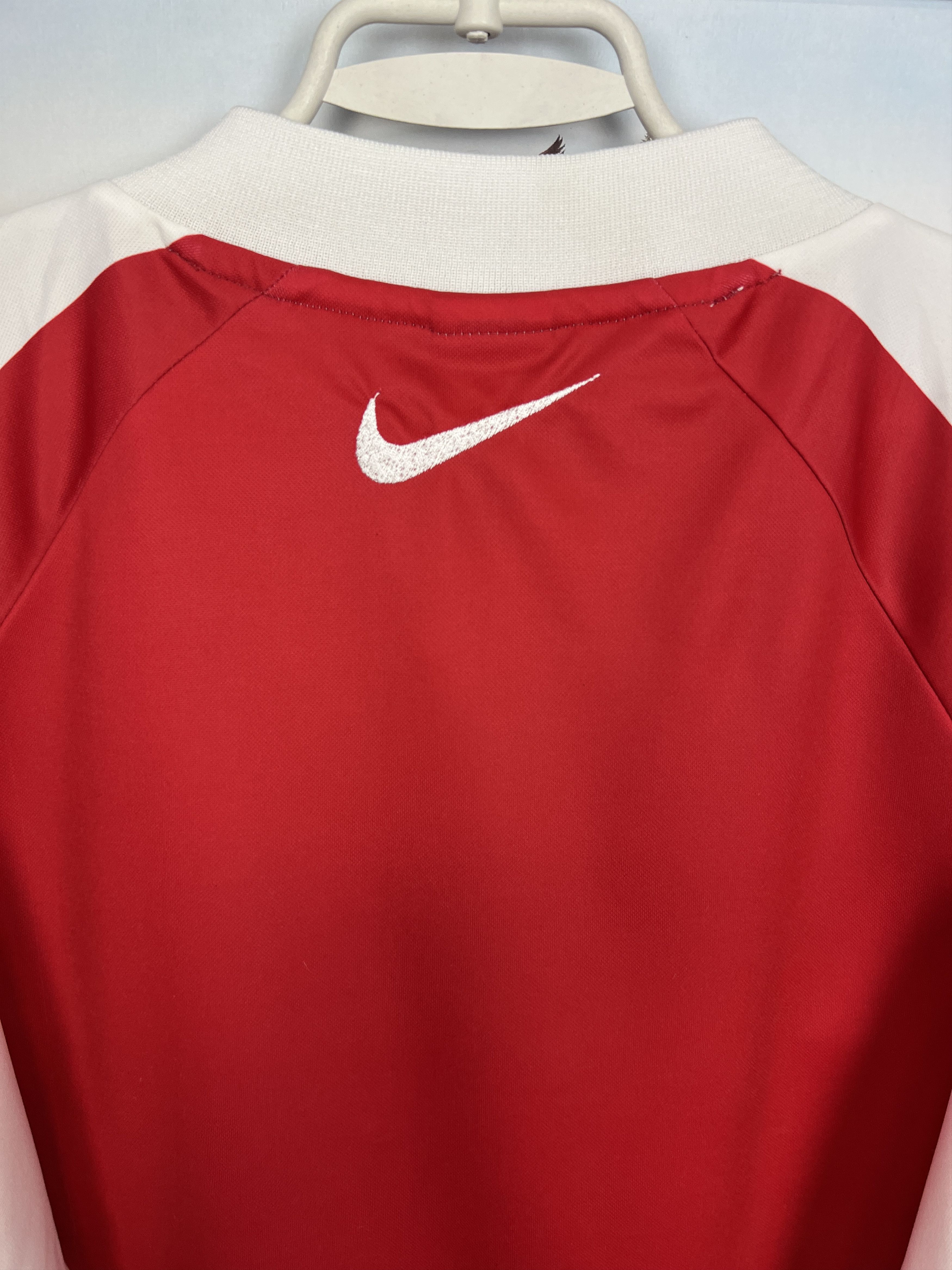 Nike Vintage 90's Nike Pfadi Winterthur Handball Shirt Tee Jersey Size US XL / EU 56 / 4 - 11 Thumbnail
