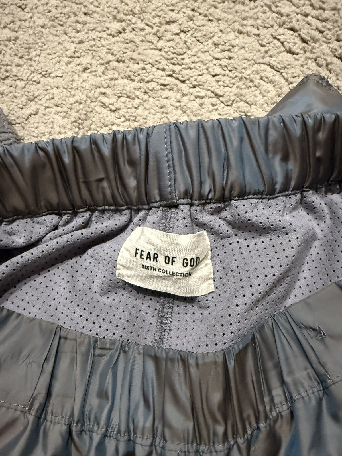 Fear of God Fear of God, green iridescent military shorts Size US 30 / EU 46 - 6 Thumbnail