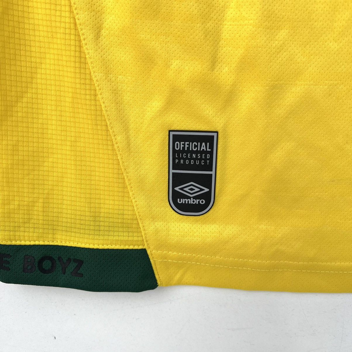 Umbro Jamaica Football Shirt Umbro 2021 2022 Size US M / EU 48-50 / 2 - 5 Thumbnail