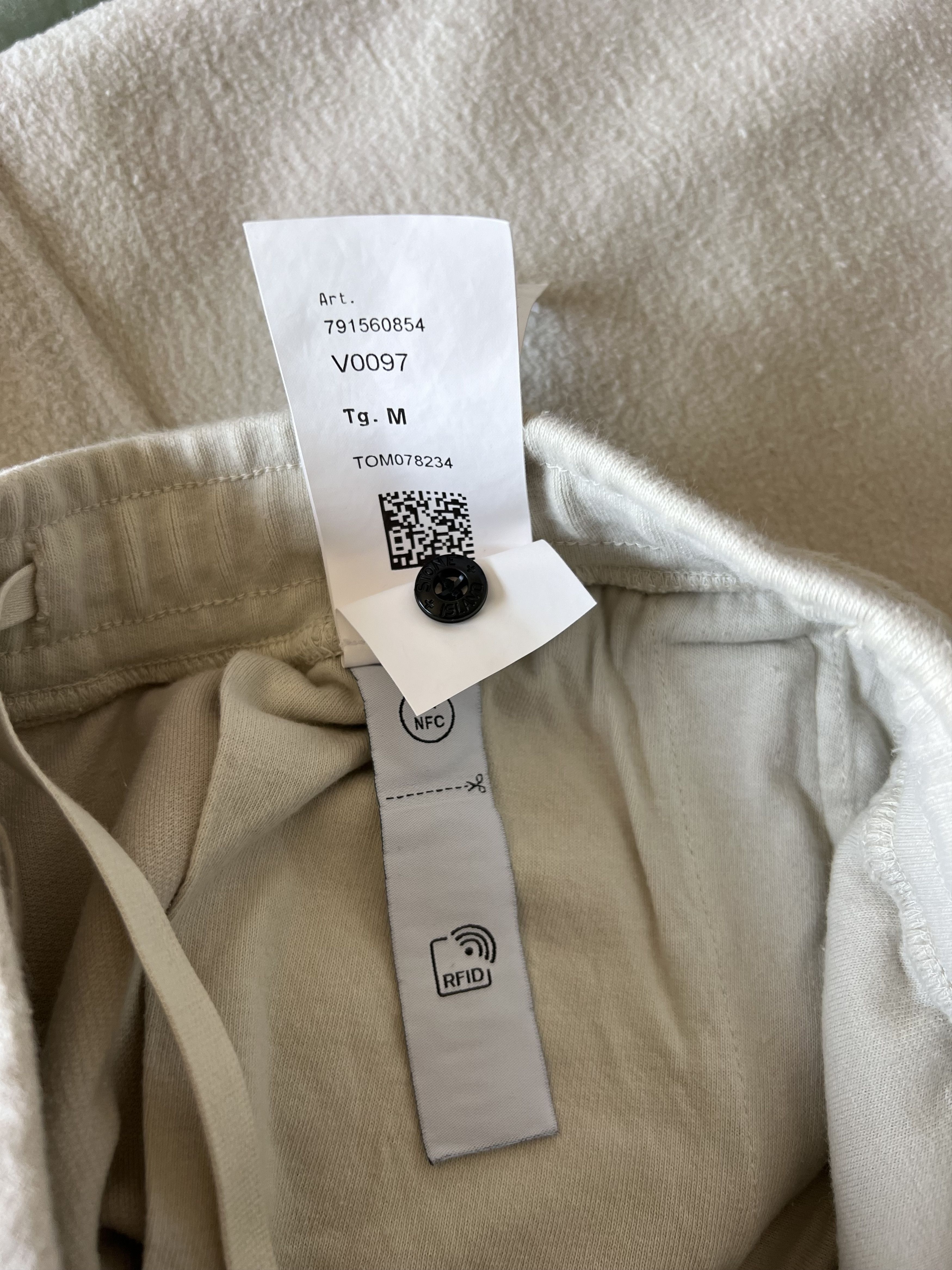 Stone Island Stone Island Fleece Sweatpants in Plaster White 791560854 Size US 32 / EU 48 - 9 Thumbnail