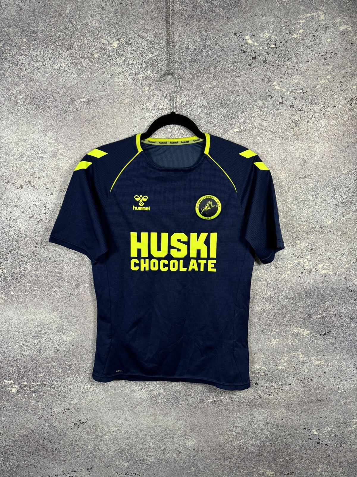 Hummel × Vintage Vintage Millwall FC 2022/23 Hummel Jersey Blokcore Small Size US S / EU 44-46 / 1 - 1 Thumbnail