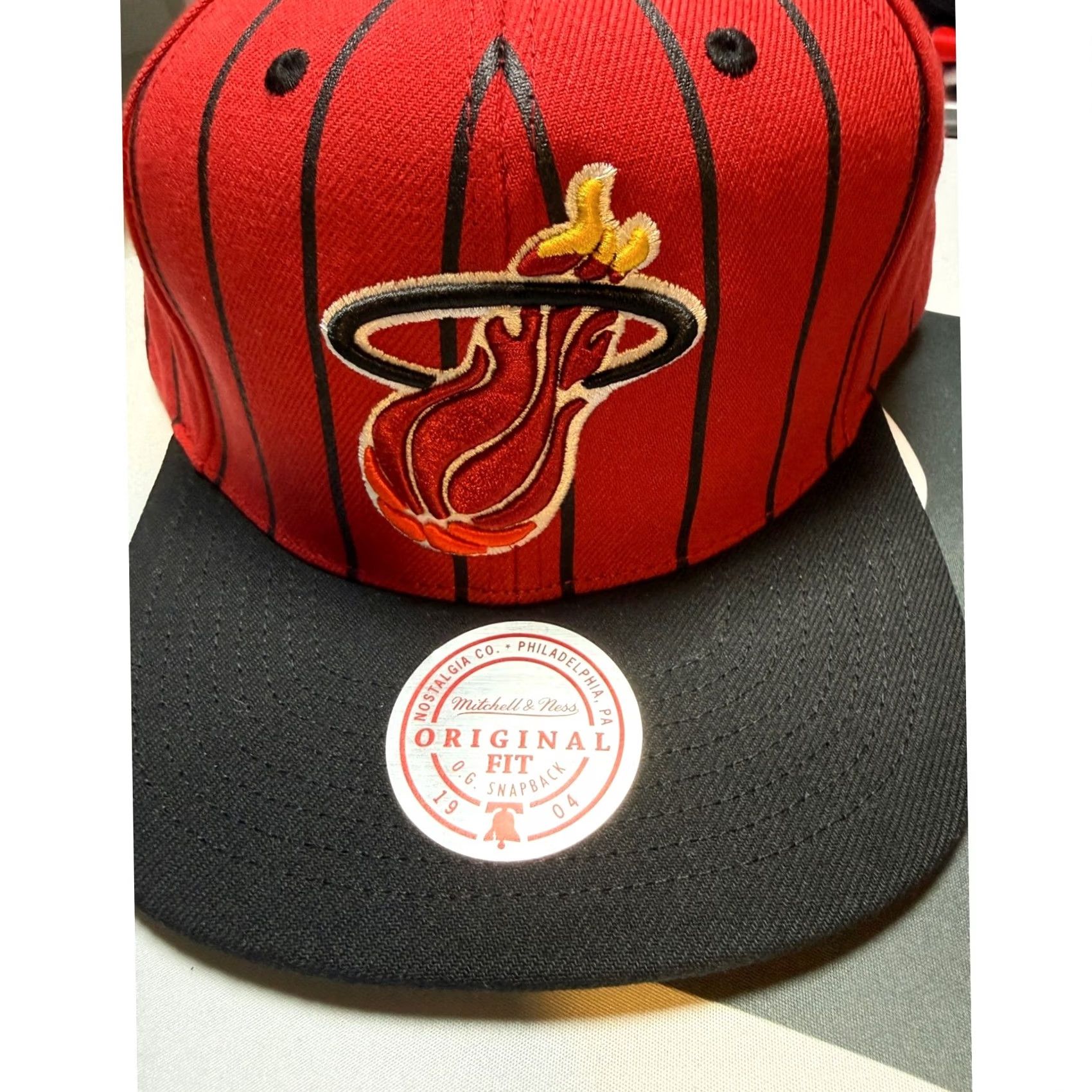 Mitchell & Ness Mitchell & Ness Miami Heat Snapback Mens OSFM Red Black Pinstripe NBA Hat Cap Size ONE SIZE - 2 Thumbnail