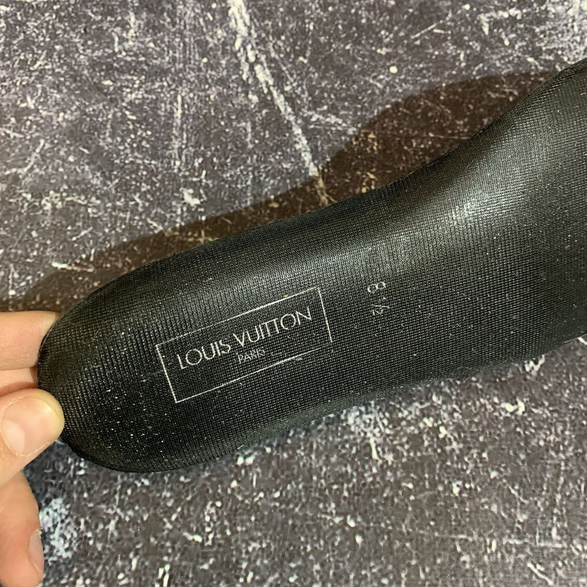 Louis Vuitton Louis Vuitton Black leather chukka boots Size 8.5 Size US 8.5 / EU 41-42 - 21 Thumbnail