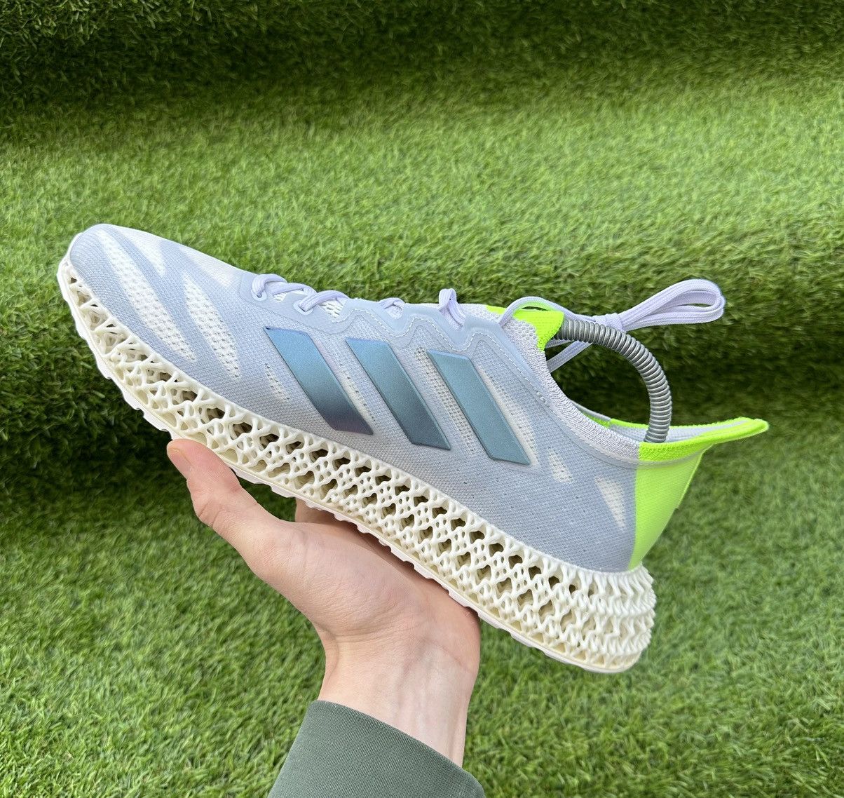 Adidas Running shoes Adidas 4DFWD 3 carbon size 10,5 brand new Size US 10.5 / EU 43-44 - 3 Thumbnail
