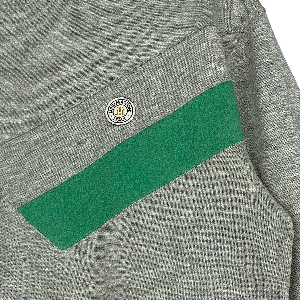 Vintage Vintage Luigi Massoni Small Embroided Crewneck Sweatshirt Size US L / EU 52-54 / 3 - 4 Thumbnail