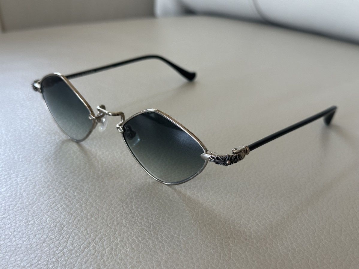 Chrome Hearts Diamond Dog Sunglasses Size ONE SIZE - 2 Thumbnail